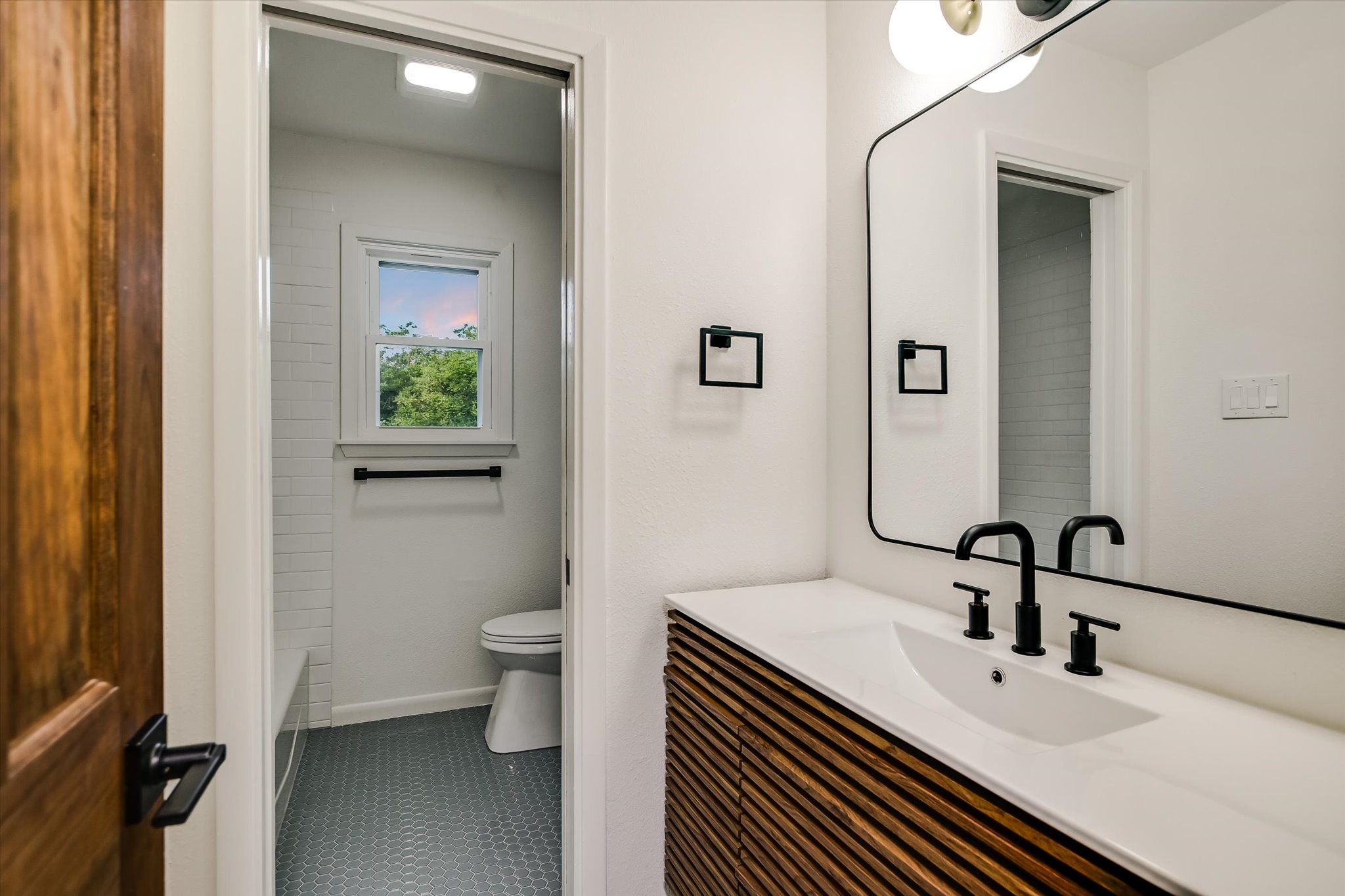 503 Elm ST, Bastrop, TX, 78602 | 5188624 | Realty Texas LLC