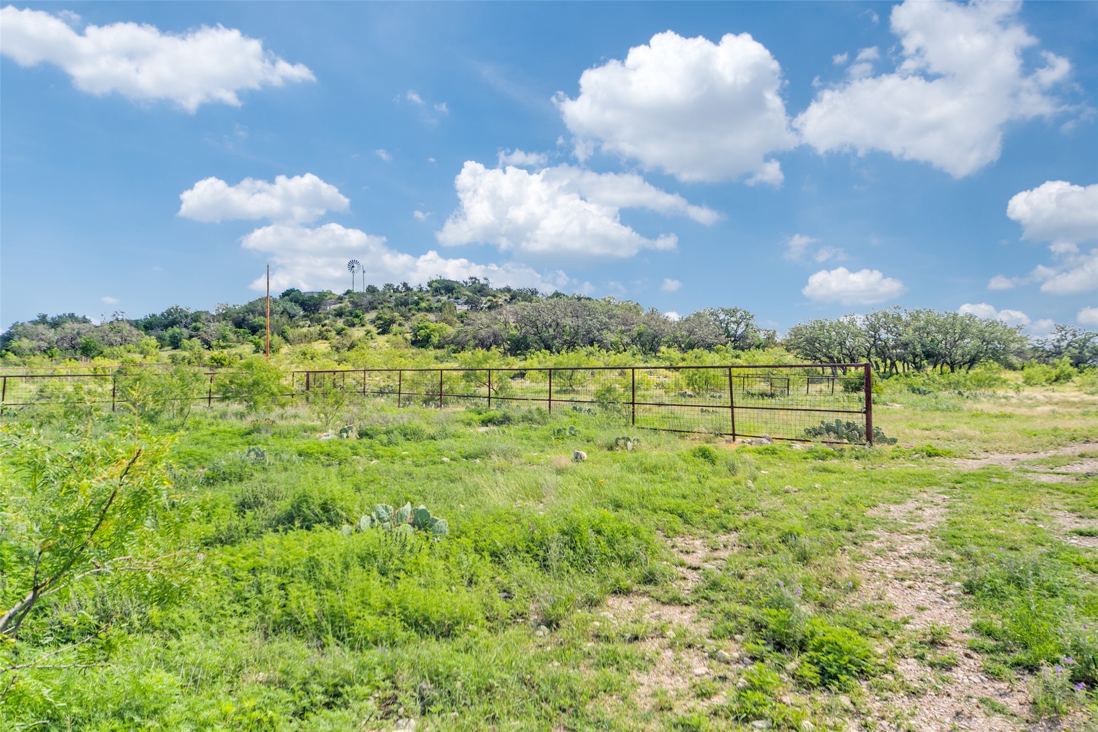 2200 Private Road 3312, Sonora, TX, 76950 | 20966216 | Realty Texas LLC