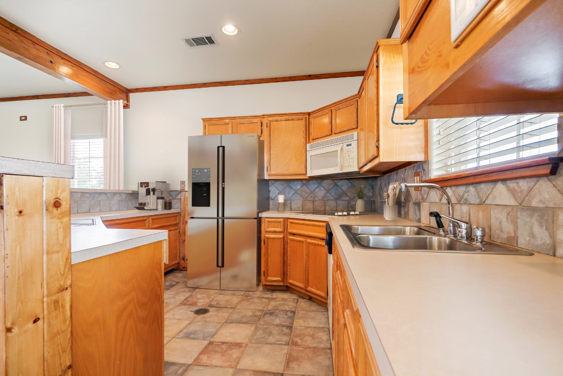 8300 Money Pit Road , Killeen, TX, 76542 | 6351763 | Realty Texas LLC