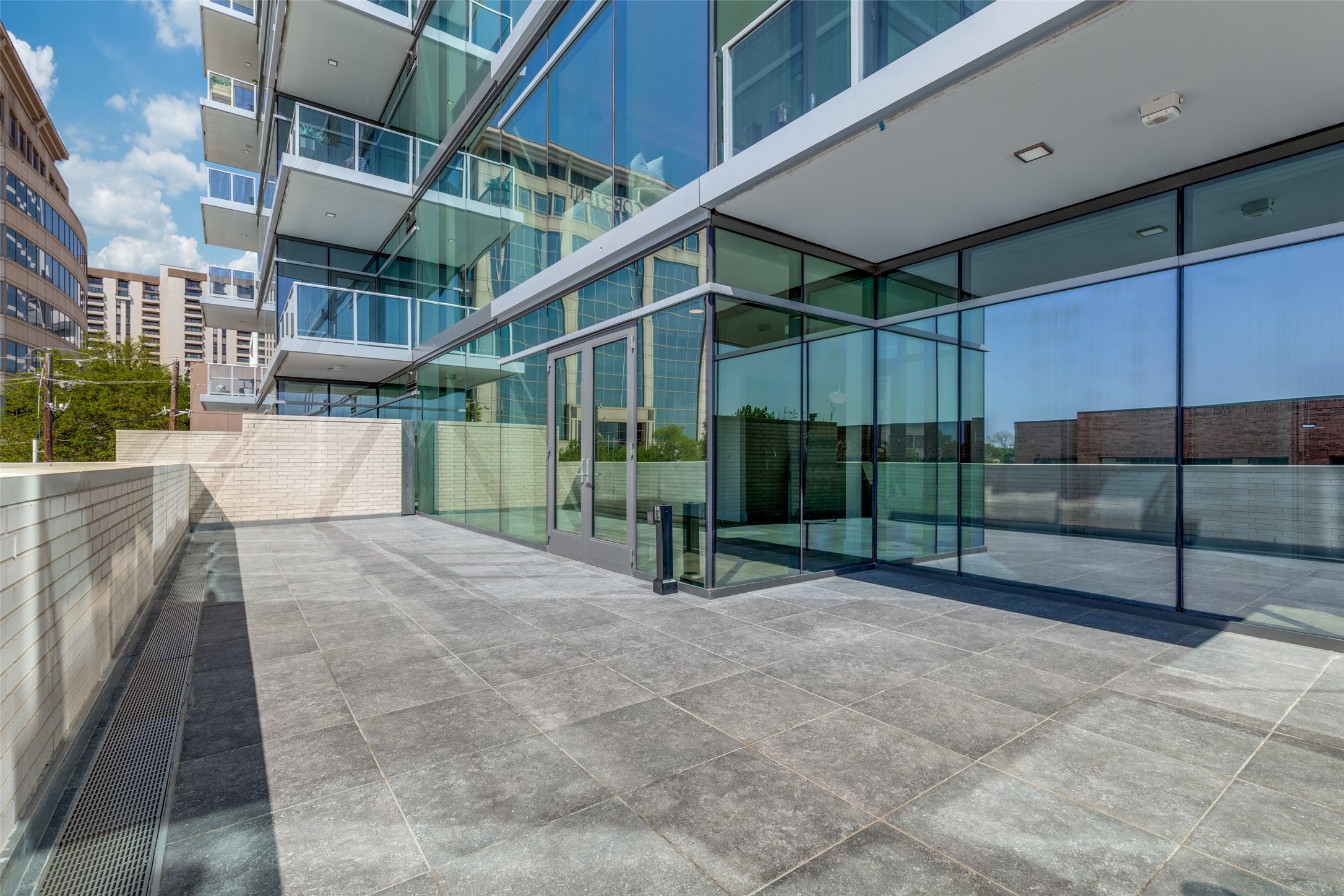 8119 Douglas Avenue 206, Dallas, TX, 75225 | 20966627 | Realty Texas LLC