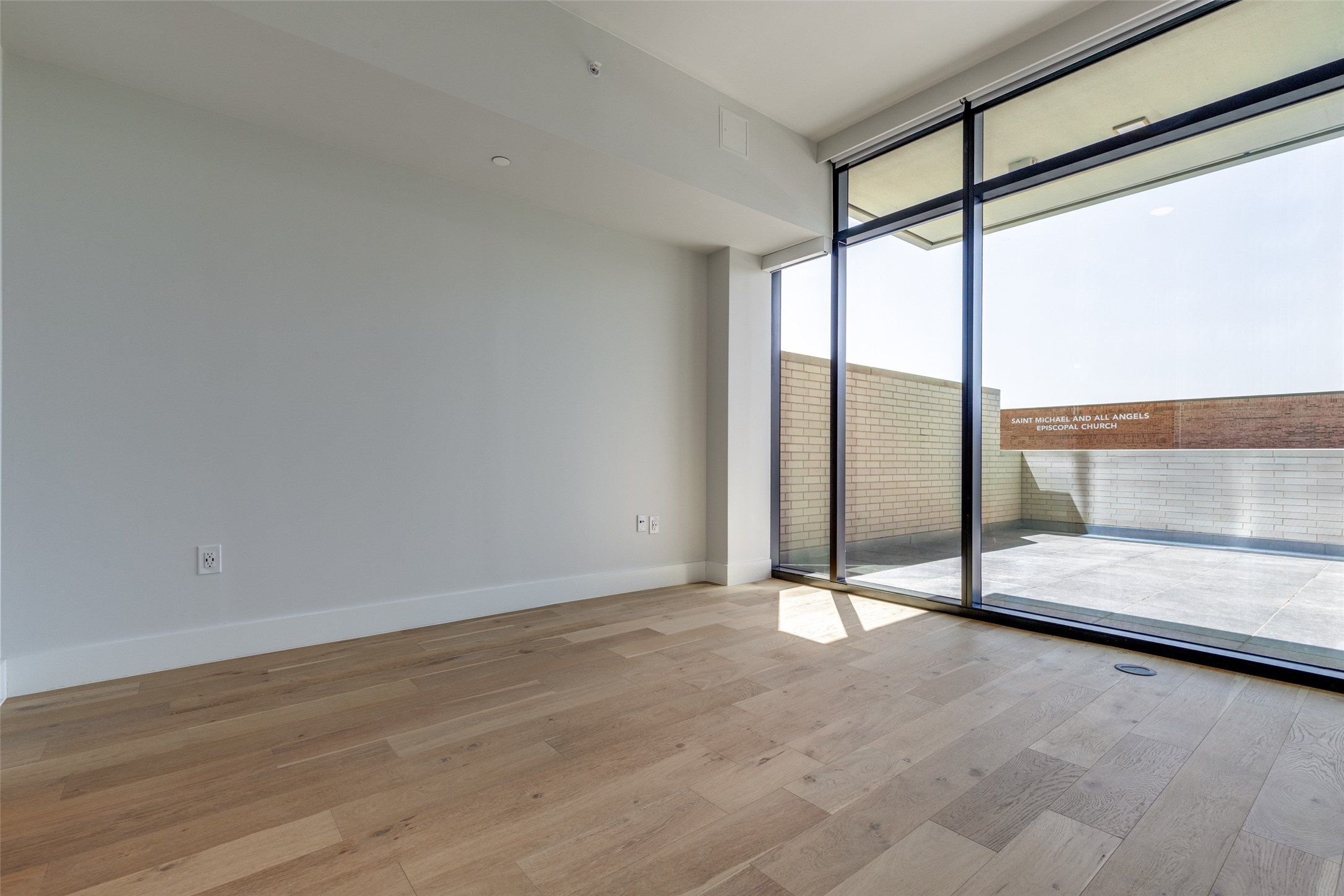 8119 Douglas Avenue 206, Dallas, TX, 75225 | 20966627 | Realty Texas LLC