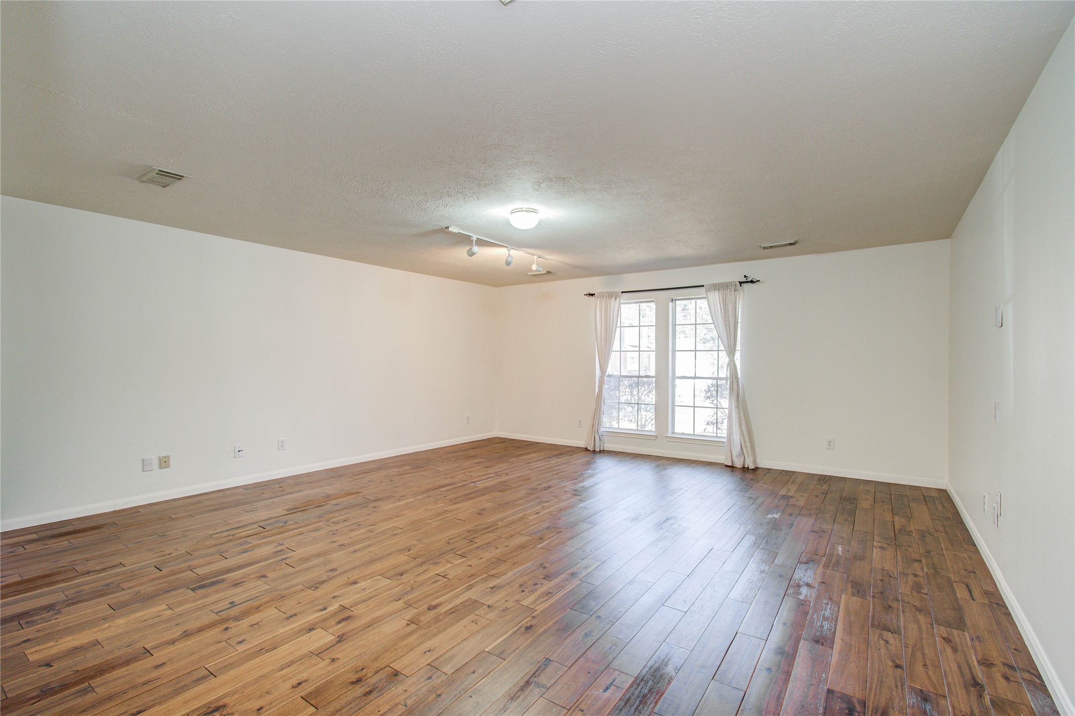 1010 Forestburg Drive, Spring, TX, 77386 | 30792863 | Realty Texas LLC