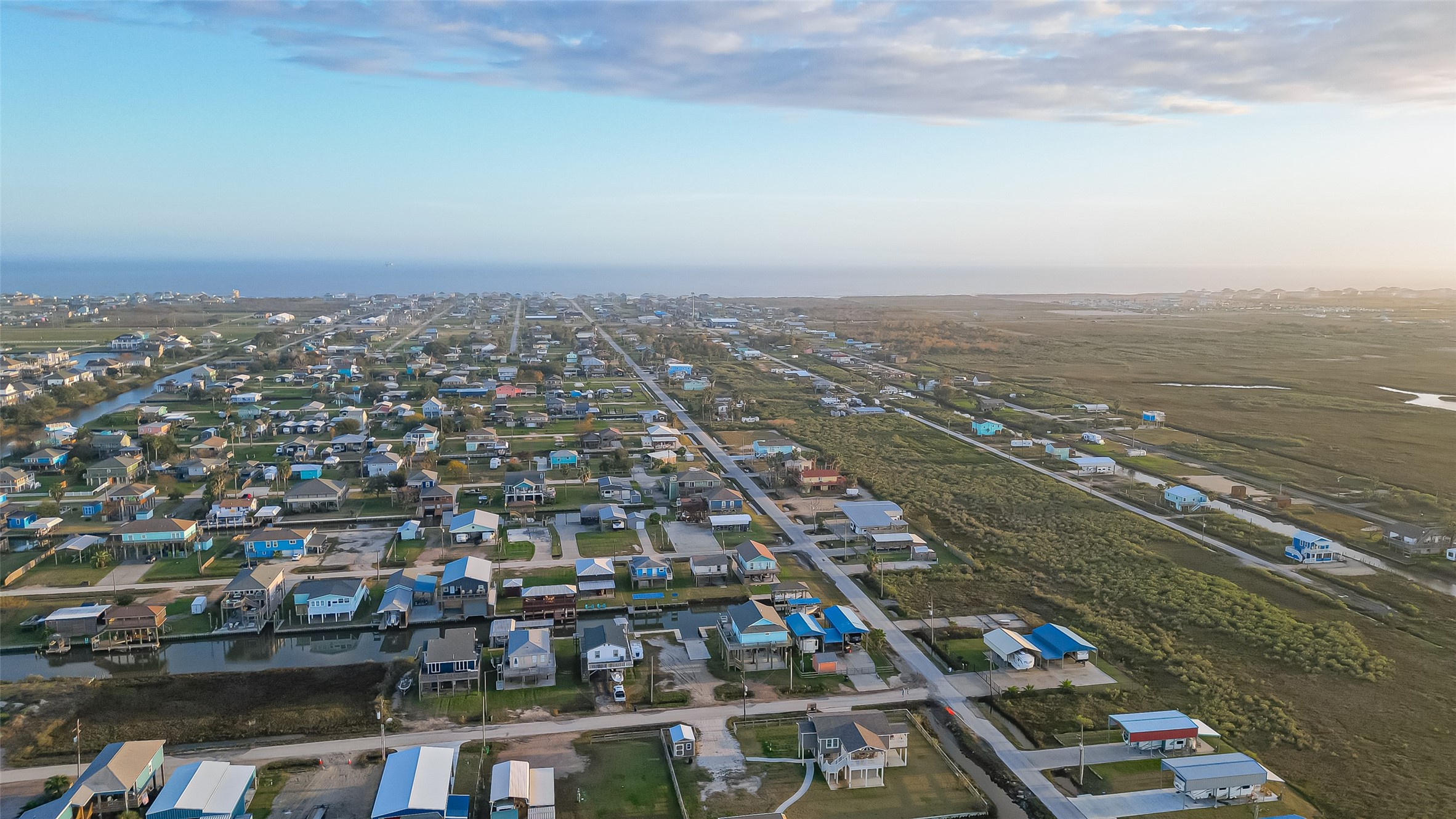 1111 Gator Point, Crystal Beach, TX, 77650 | 79587089 | Realty Texas LLC