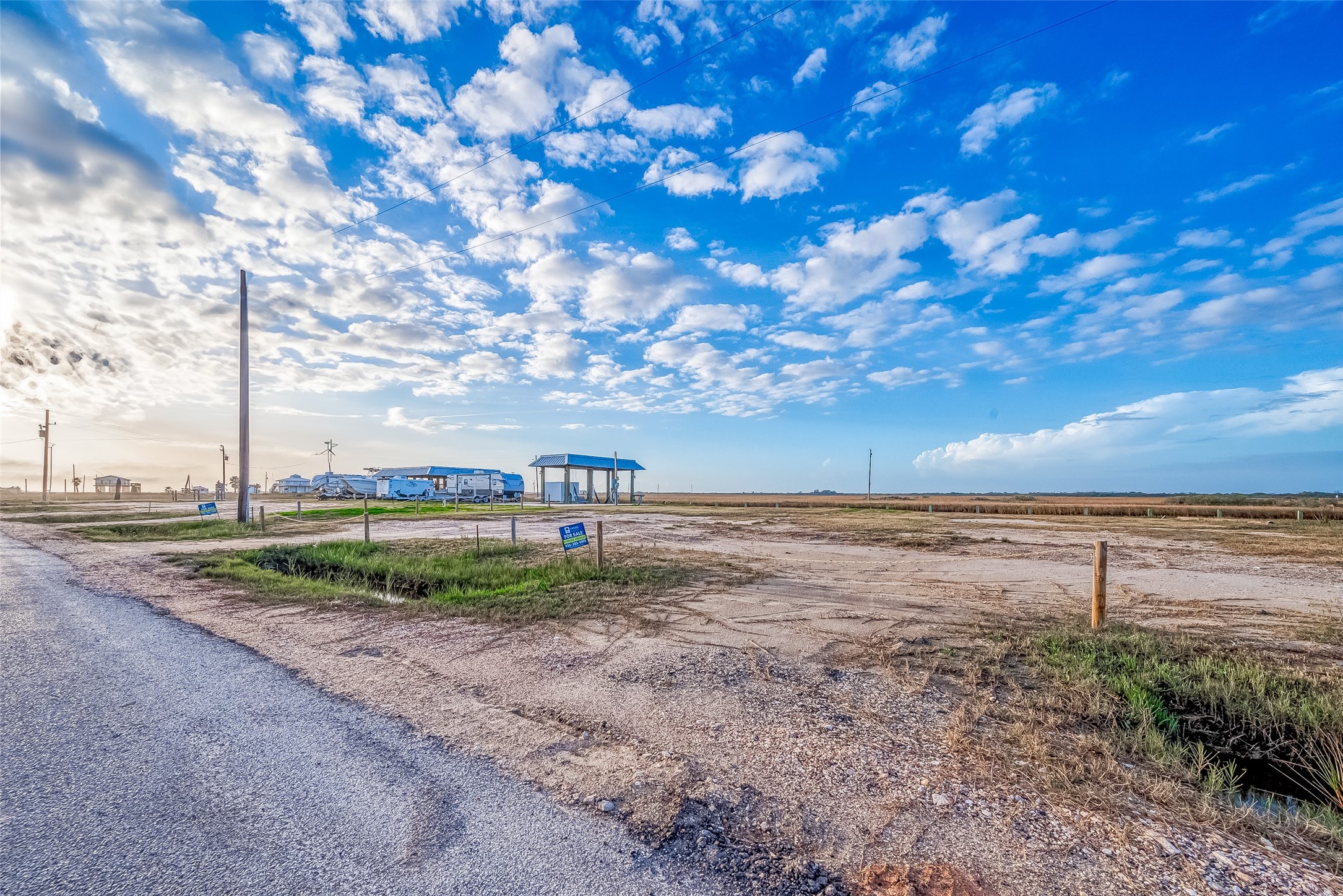 1111 Gator Point, Crystal Beach, TX, 77650 | 79587089 | Realty Texas LLC