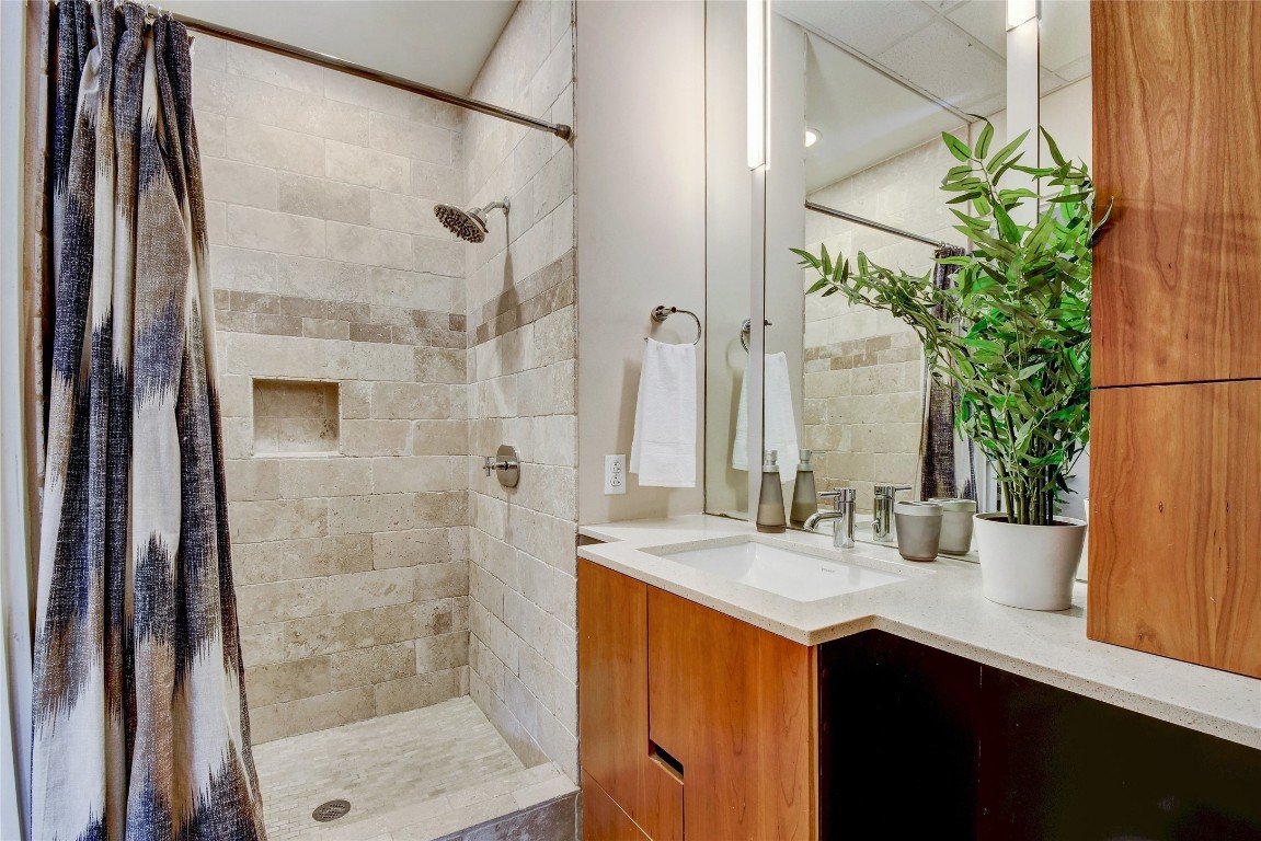601 Brushy Street 205 , Austin, TX, 78702 | 6186108 | Realty Texas LLC