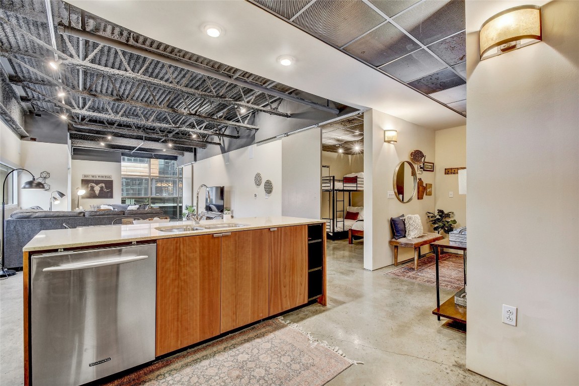 601 Brushy Street 205 , Austin, TX, 78702 | 6186108 | Realty Texas LLC