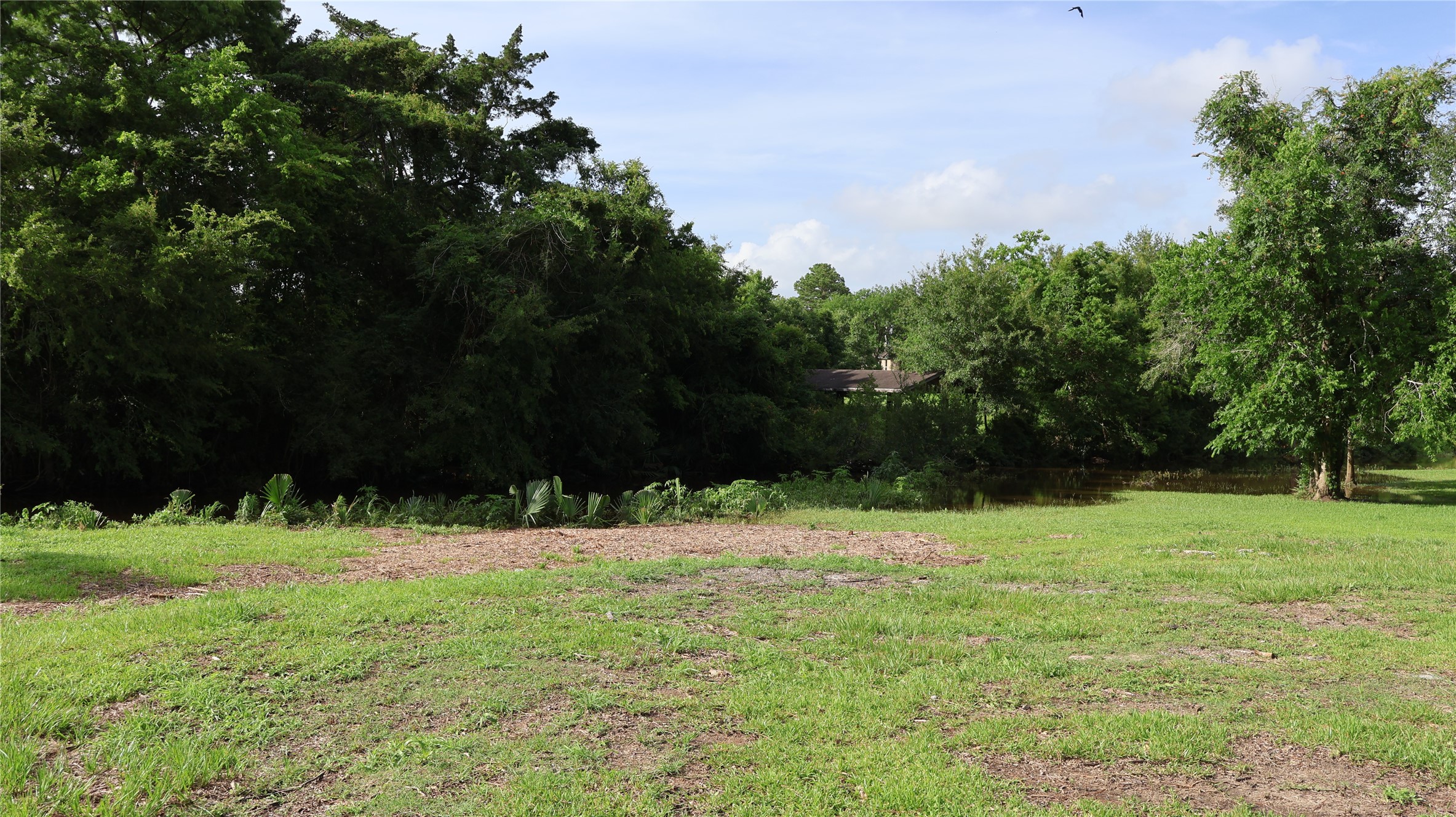 8 Bayou Bend Drive Drive, Baytown, TX, 77523 | 98412292 | Realty Texas LLC