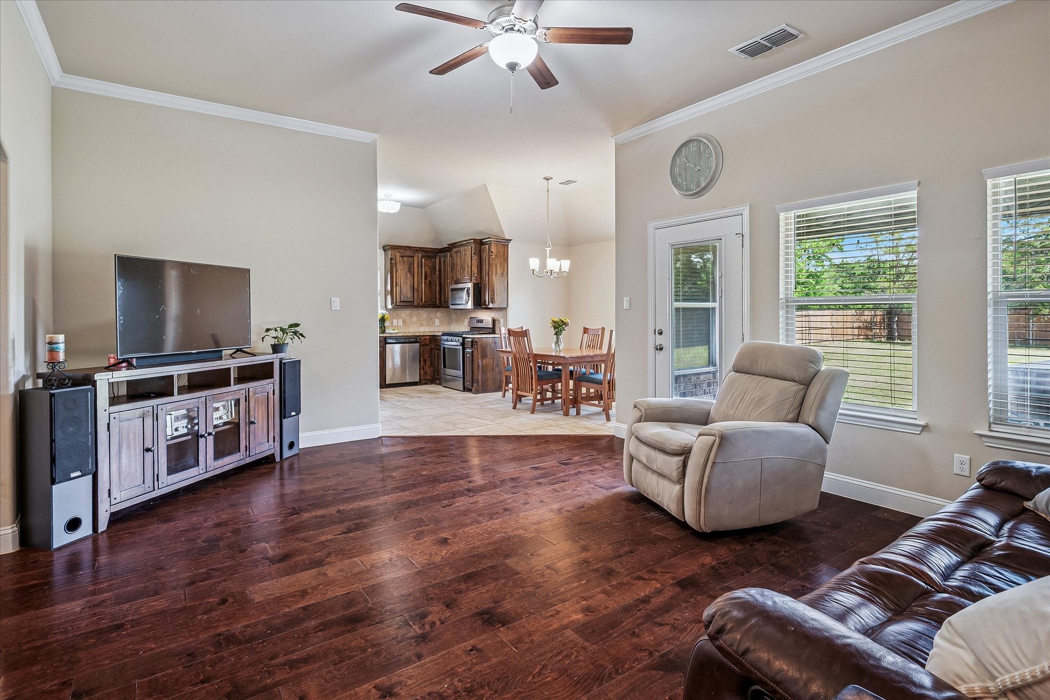 1008 N Main Street, Tioga, TX, 76271 | 20966459 | Realty Texas LLC