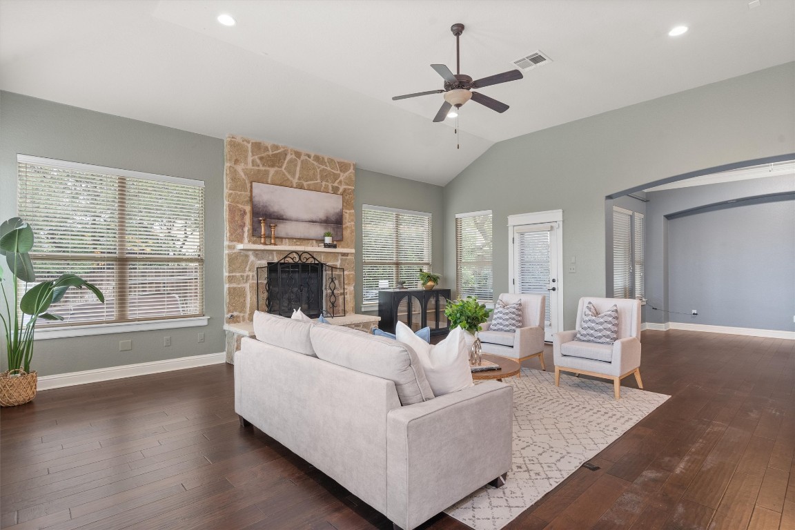 2504 Highland Trail , Leander, TX, 78641 | 9482582 | Realty Texas LLC