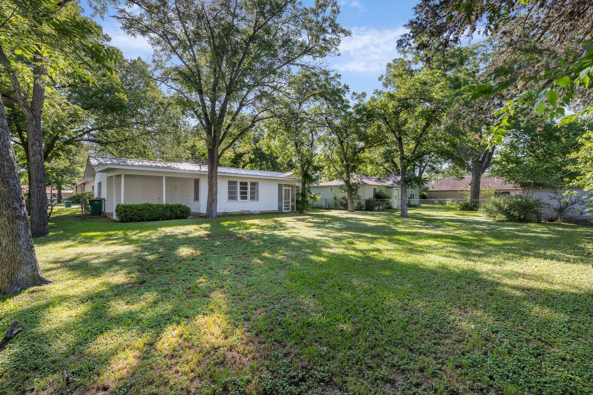 628 S Madison Street, La Grange, TX, 78945 | 63660960 | Realty Texas LLC