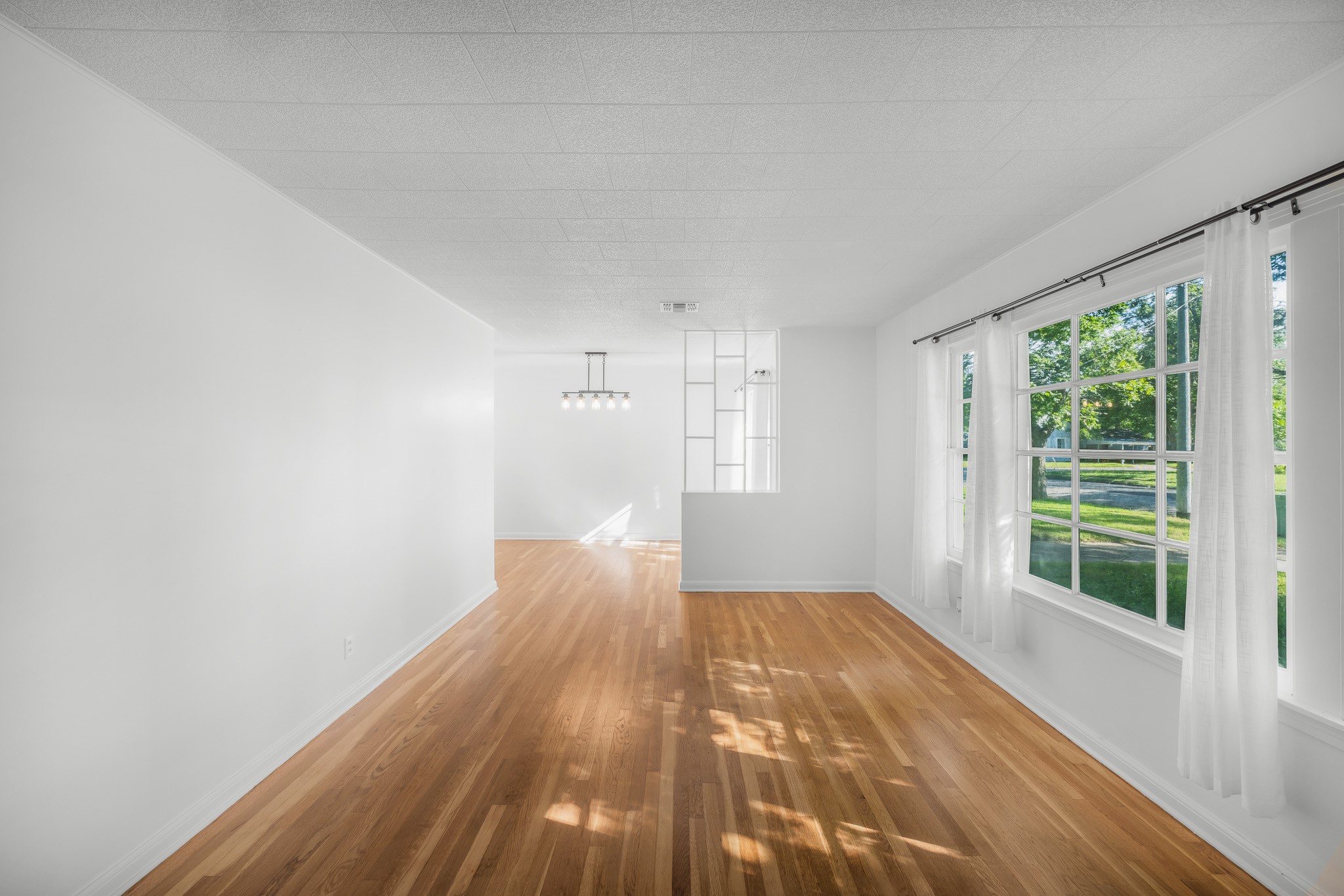628 S Madison Street, La Grange, TX, 78945 | 63660960 | Realty Texas LLC