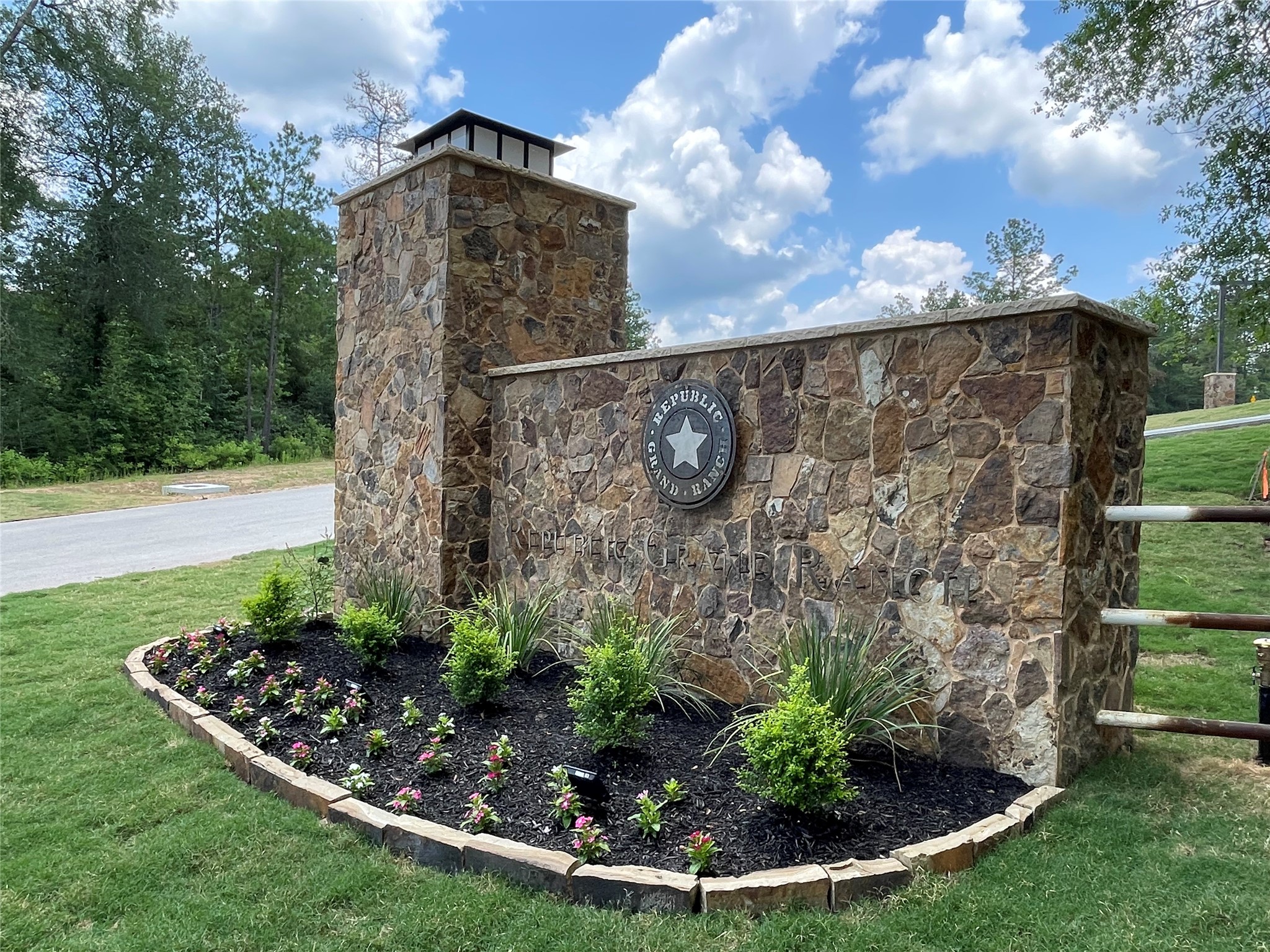 15738 Wooded Trail Way, Willis, TX, 77378 | 40004204 | Realty Texas LLC