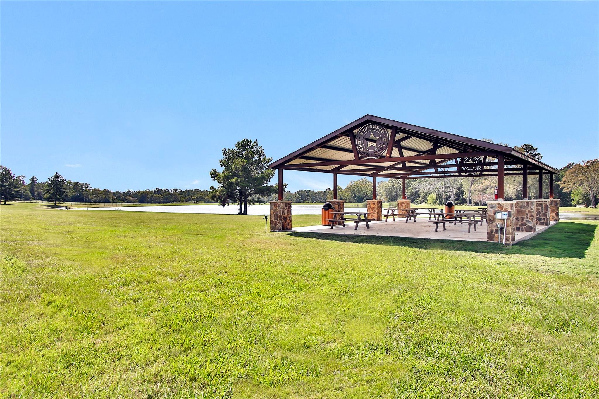 15738 Wooded Trail Way, Willis, TX, 77378 | 40004204 | Realty Texas LLC