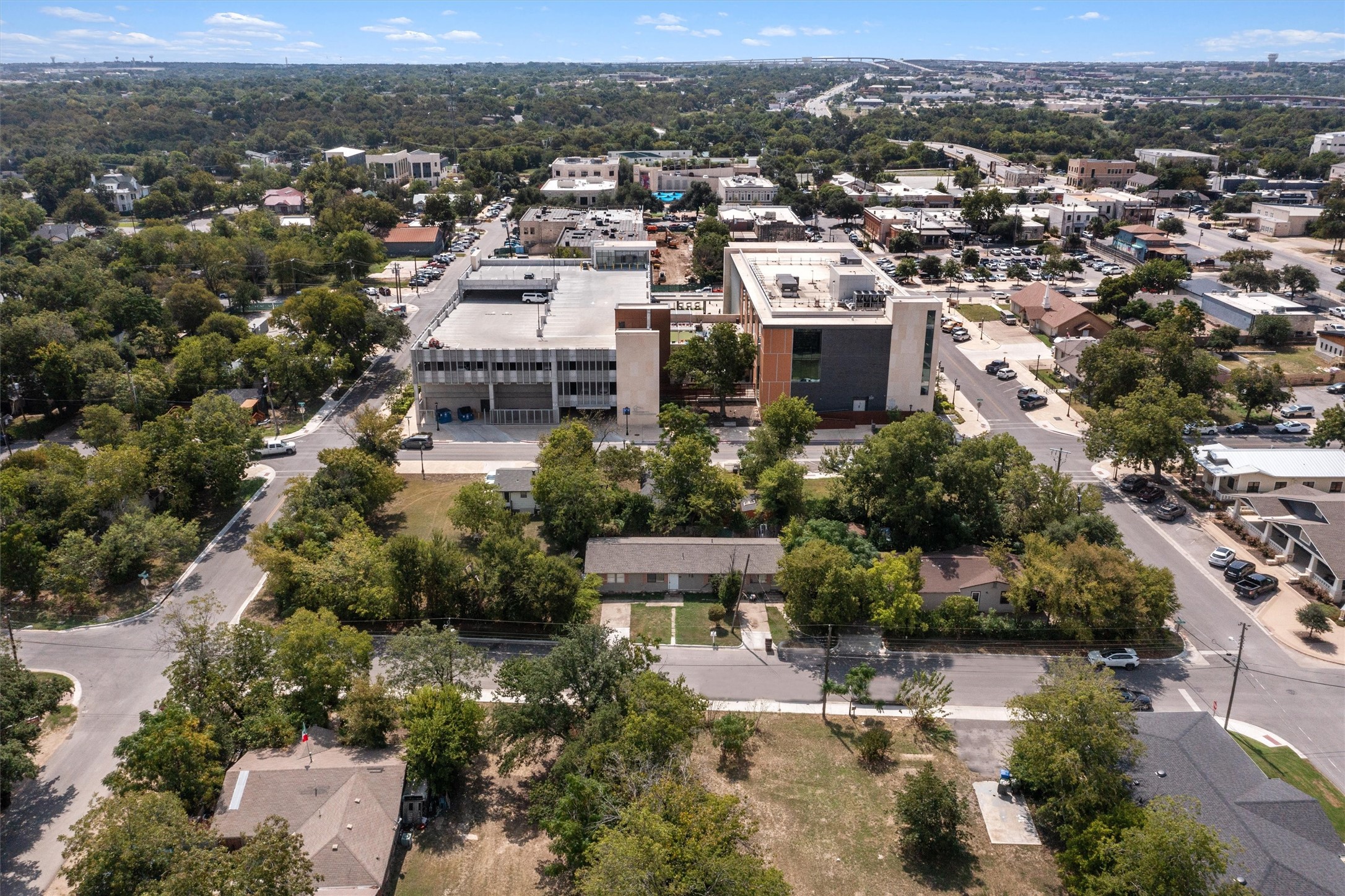 203 E Anderson Ave, Round Rock, TX, 78664 | 5196111 | Realty Texas LLC