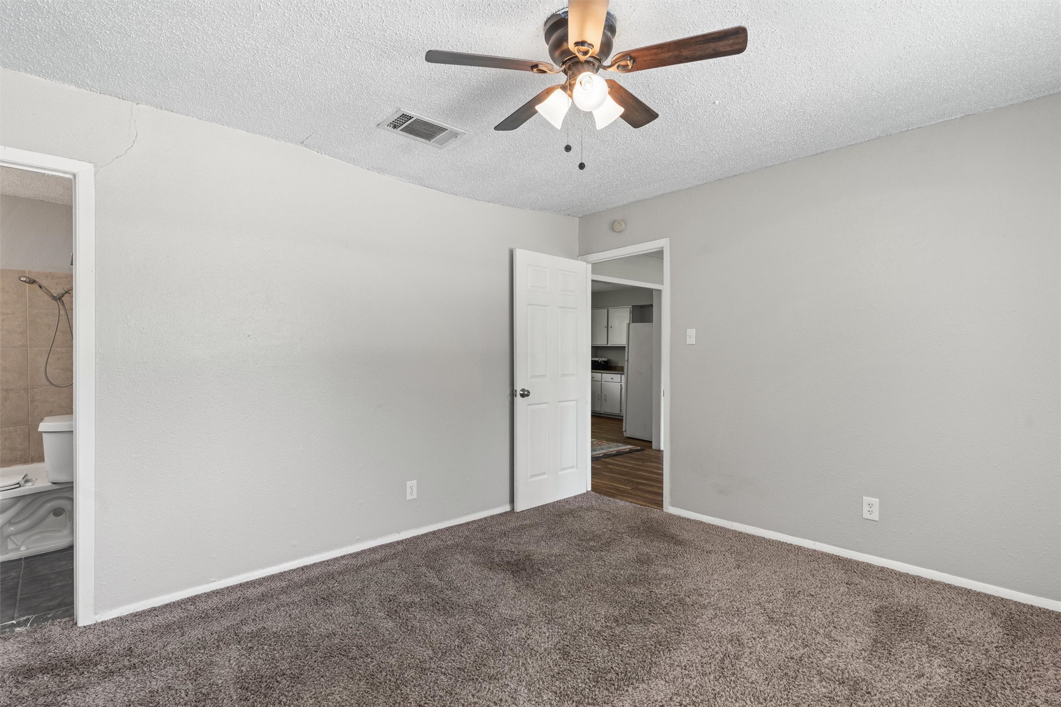 203 E Anderson Ave, Round Rock, TX, 78664 | 5196111 | Realty Texas LLC