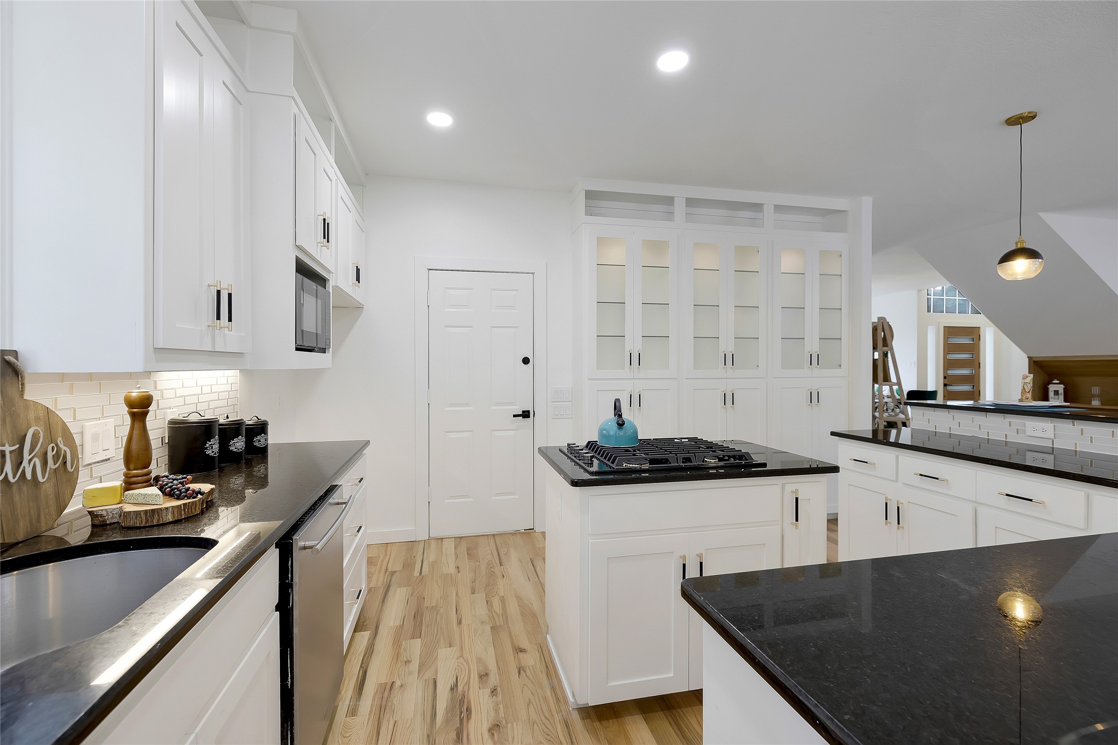 2612 Pin Oak Lane , Arlington, TX, 76012 | 20968575 | Realty Texas LLC