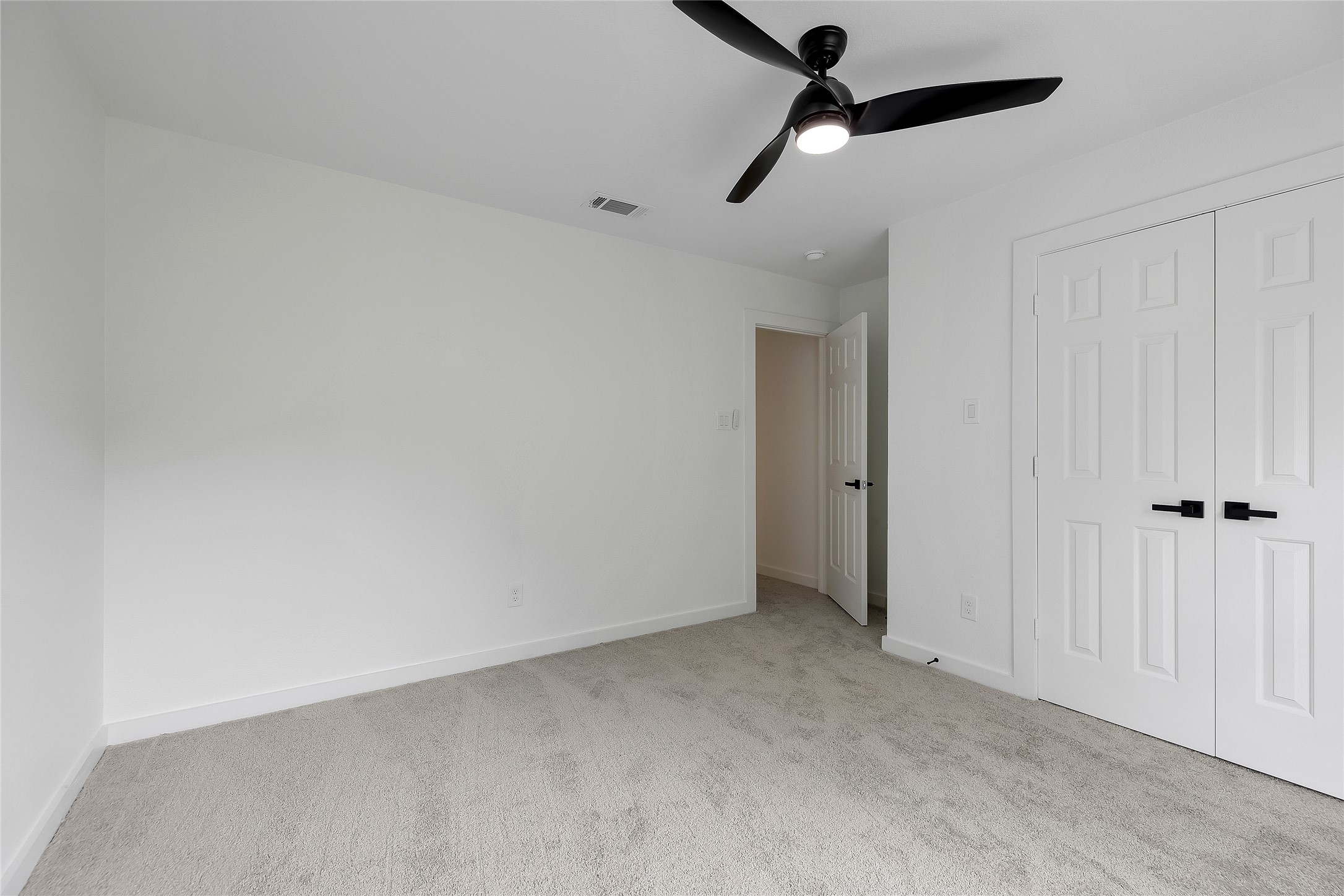 2612 Pin Oak Lane , Arlington, TX, 76012 | 20968575 | Realty Texas LLC