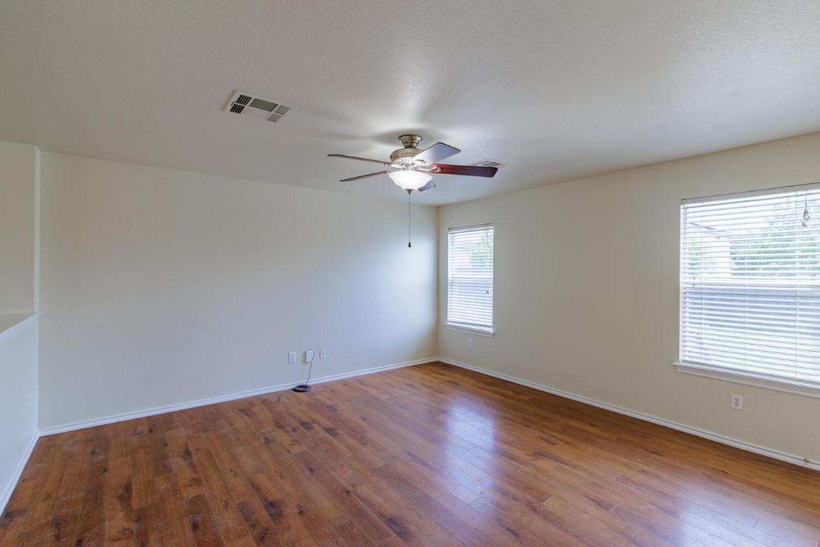 157 Brickyard Lane , Jarrell, TX, 76537 | 4615842 | Realty Texas LLC