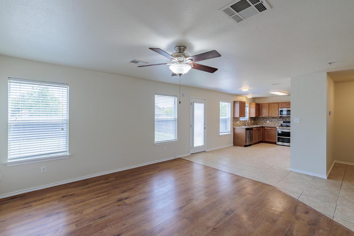 157 Brickyard Lane , Jarrell, TX, 76537 | 4615842 | Realty Texas LLC