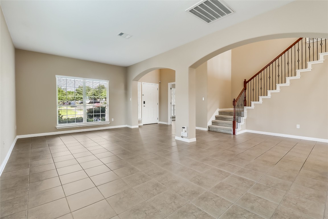 401 Silver Trail , Round Rock, TX, 78664 | 1767840 | Realty Texas LLC