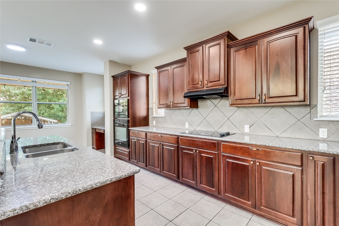 401 Silver Trail , Round Rock, TX, 78664 | 1767840 | Realty Texas LLC