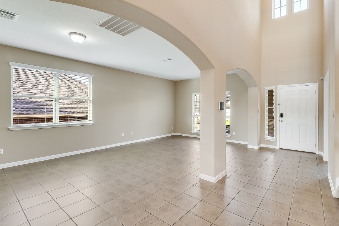 401 Silver Trail , Round Rock, TX, 78664 | 1767840 | Realty Texas LLC