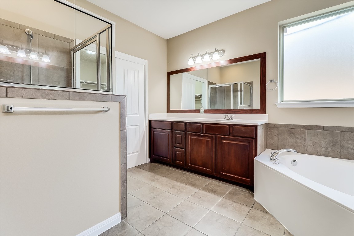 401 Silver Trail , Round Rock, TX, 78664 | 1767840 | Realty Texas LLC