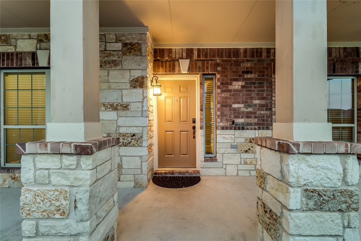 401 Silver Trail , Round Rock, TX, 78664 | 1767840 | Realty Texas LLC