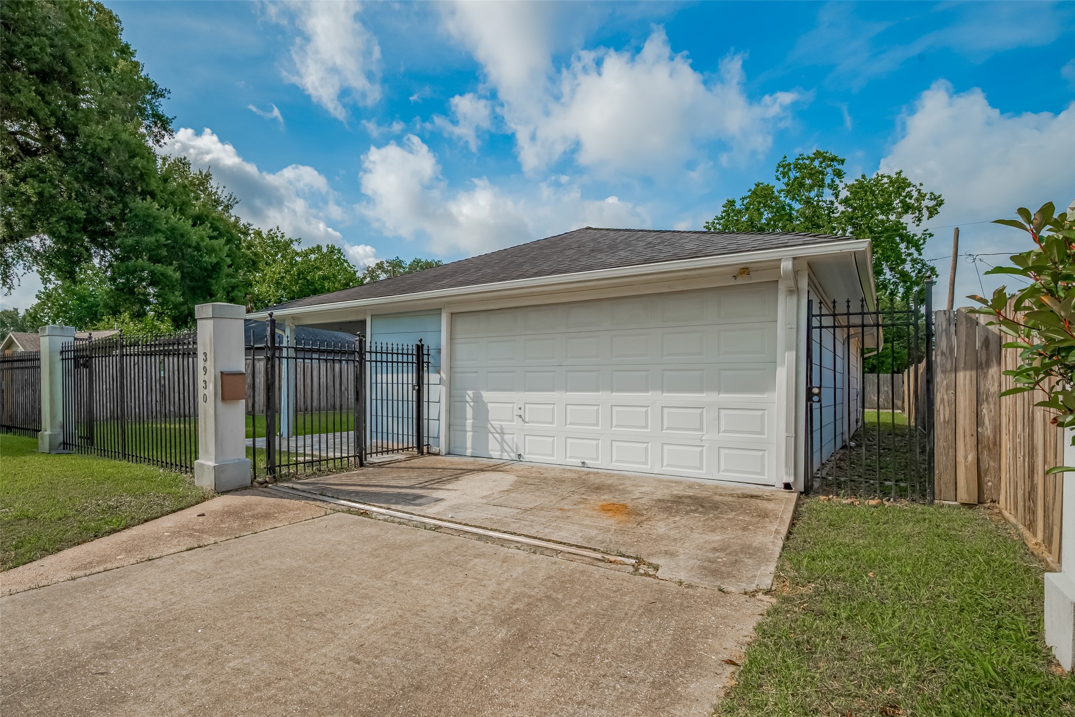 3930 Daphne Street , Houston, TX, 77021 | 57040747 | Realty Texas LLC