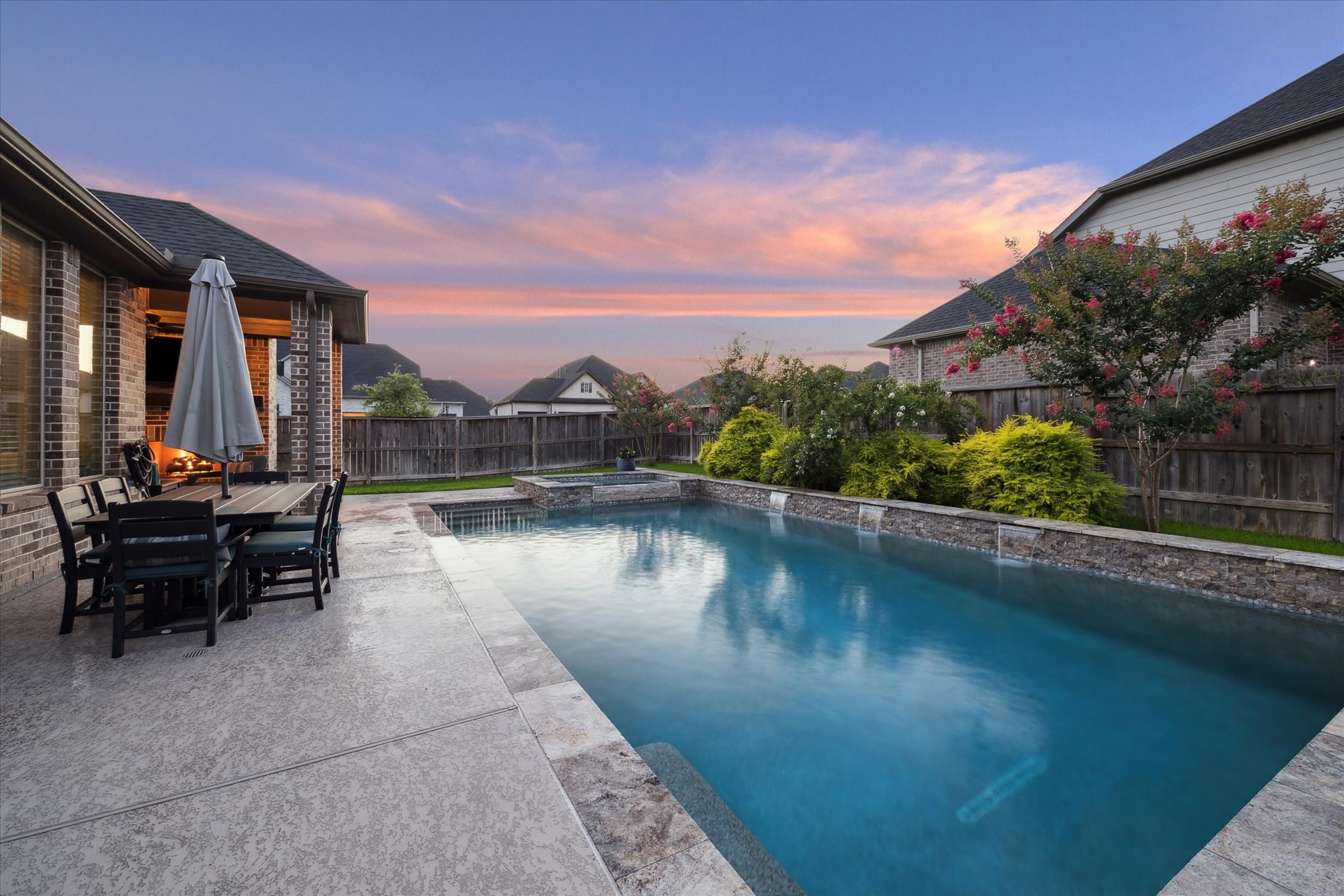 1165 Sienna Forest Lane, Pinehurst, TX, 77362 | 48251873 | Realty Texas LLC