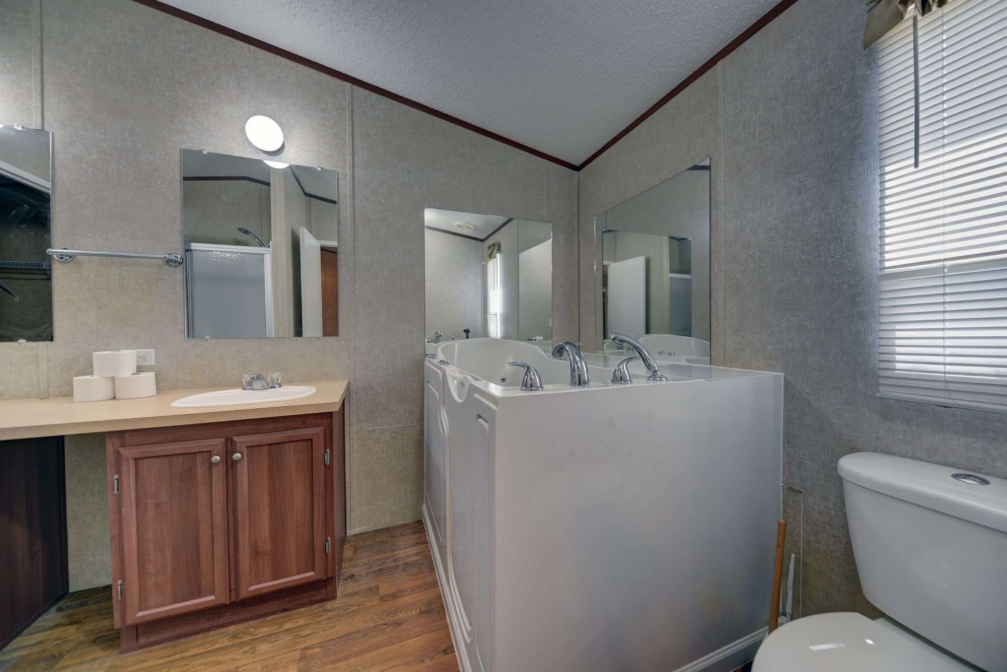 1368 County Road 207, Giddings, TX, 78942 | 3549794 | Realty Texas LLC