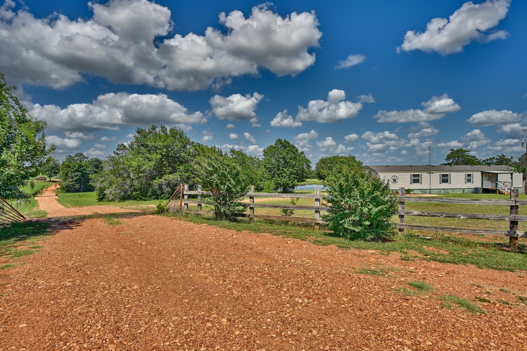 1368 County Road 207, Giddings, TX, 78942 | 3549794 | Realty Texas LLC