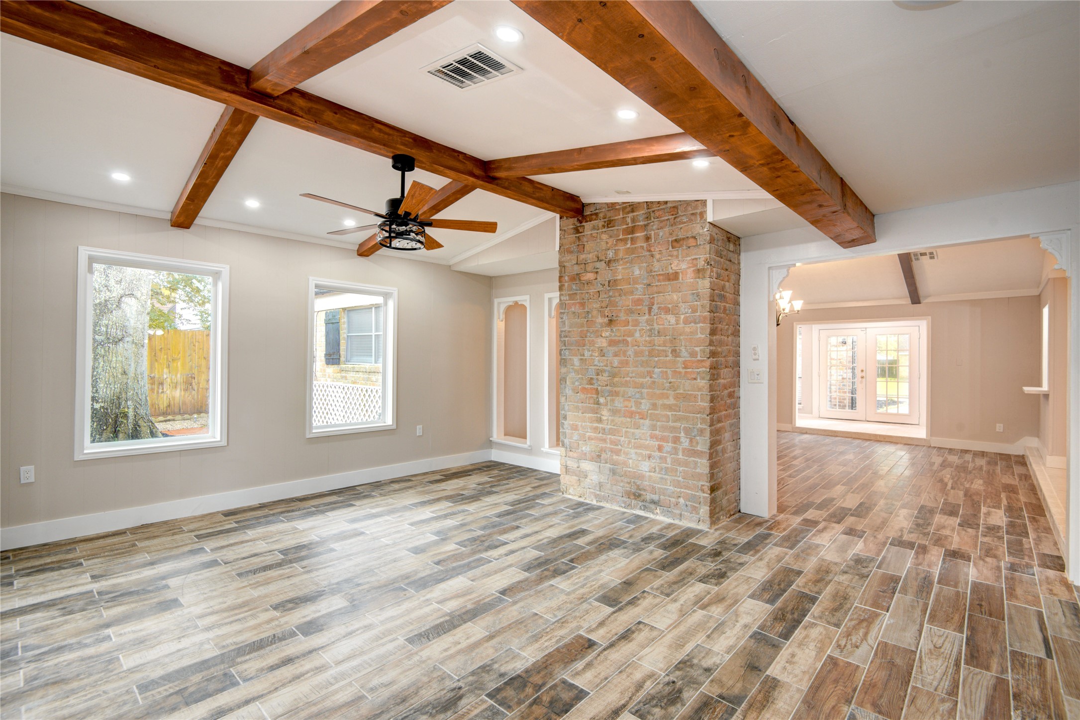 13903 Chevy Chase Drive , Houston, TX, 77077 | 75708110 | Realty Texas LLC