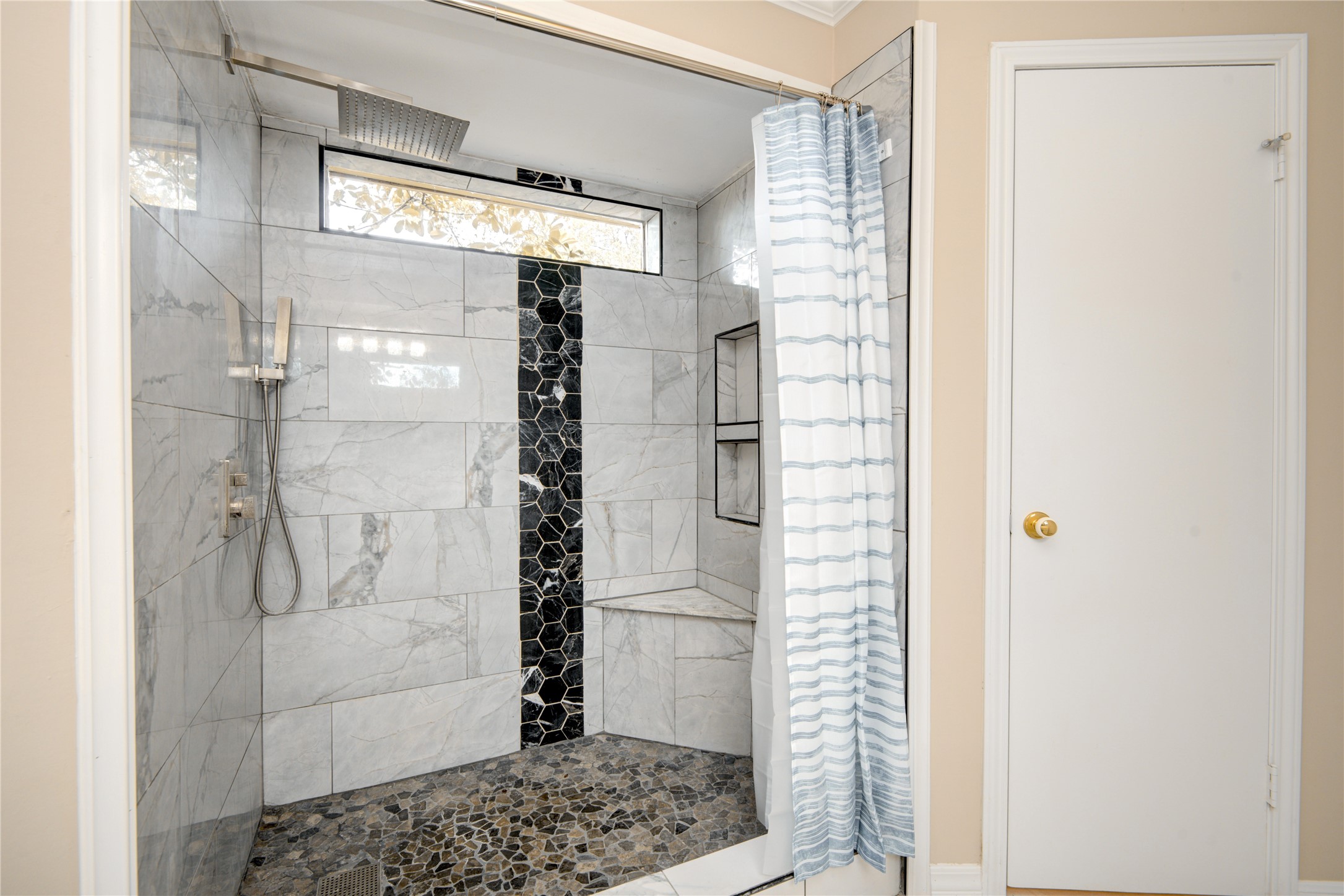 13903 Chevy Chase Drive , Houston, TX, 77077 | 75708110 | Realty Texas LLC