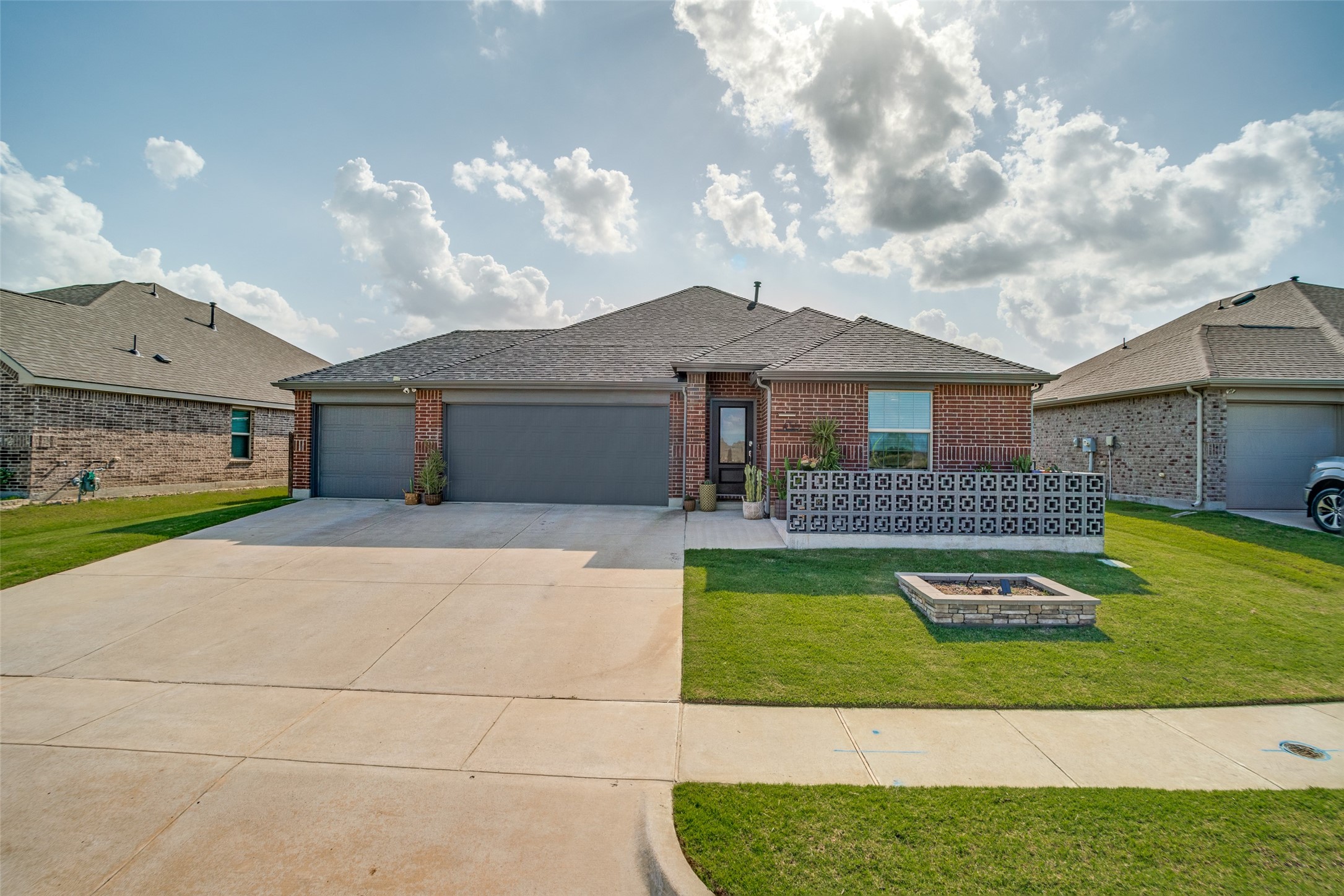For Sale: 436 Buckeye Avenue Blog Image Banner