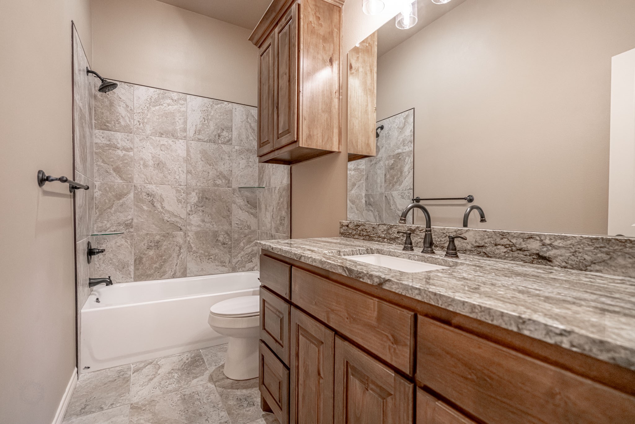 2600 Creek Drive, Granbury, TX, 76048 | 20969878 | Realty Texas LLC