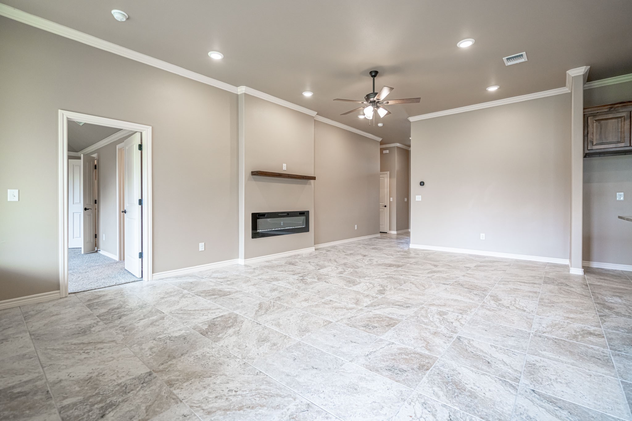 2600 Creek Drive, Granbury, TX, 76048 | 20969878 | Realty Texas LLC
