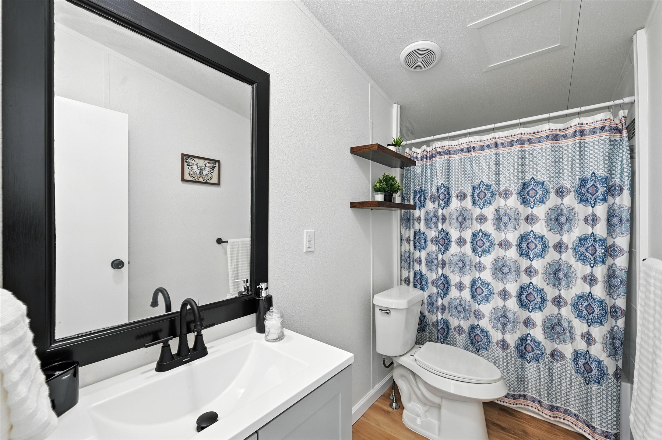 8425 Longhorn Drive, Justin, TX, 76247 | 20963186 | Realty Texas LLC