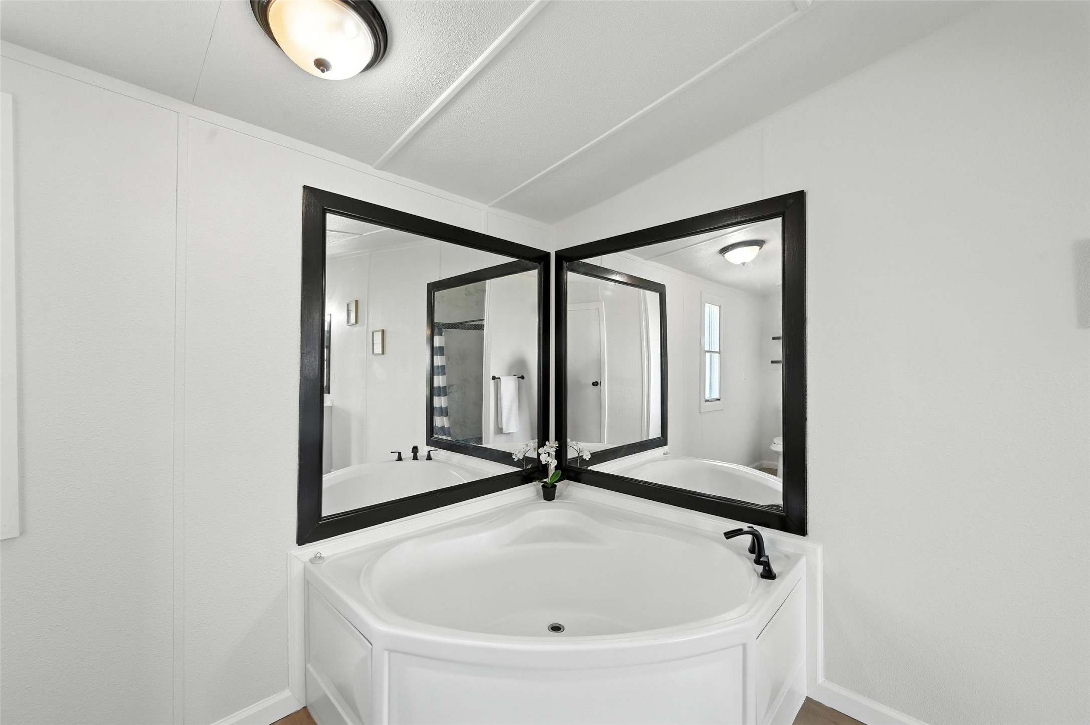8425 Longhorn Drive, Justin, TX, 76247 | 20963186 | Realty Texas LLC