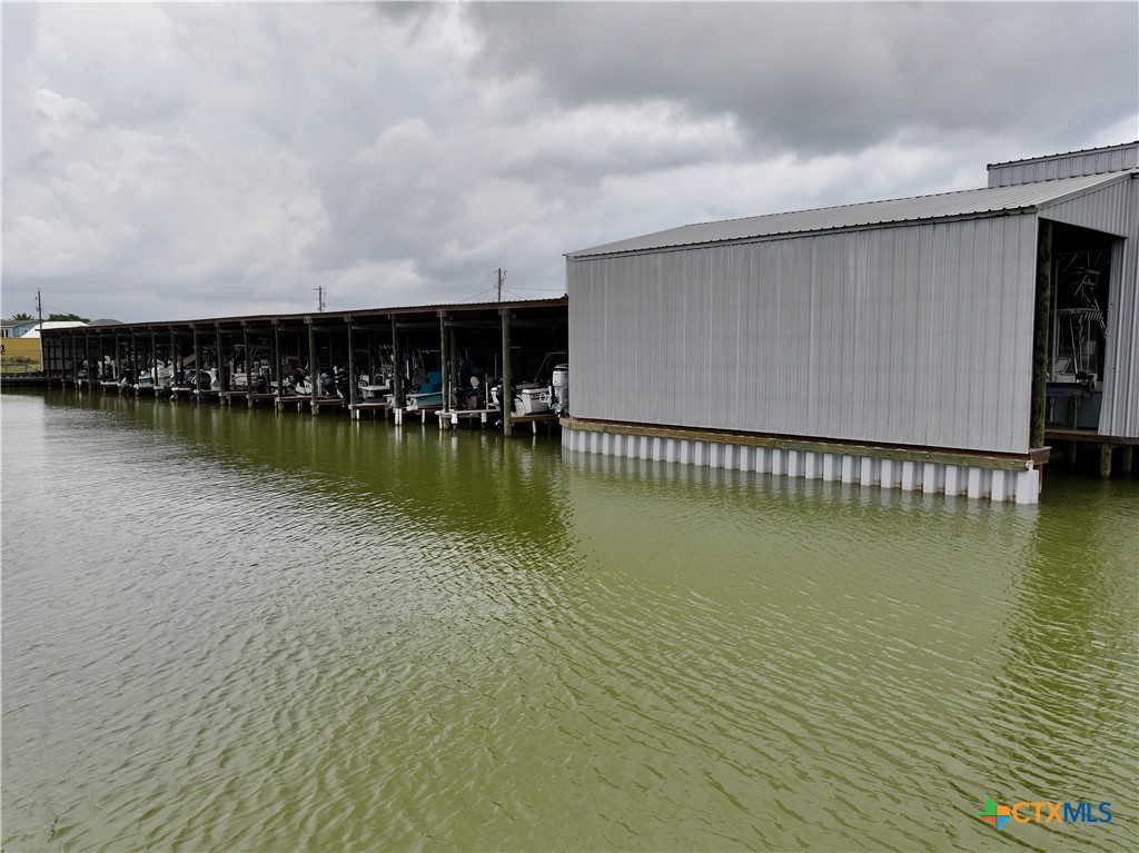 239 Marshall Johnson Avenue, Port Lavaca, TX, 77979 | 583461 | Realty Texas LLC