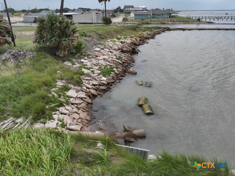 239 Marshall Johnson Avenue, Port Lavaca, TX, 77979 | 583461 | Realty Texas LLC