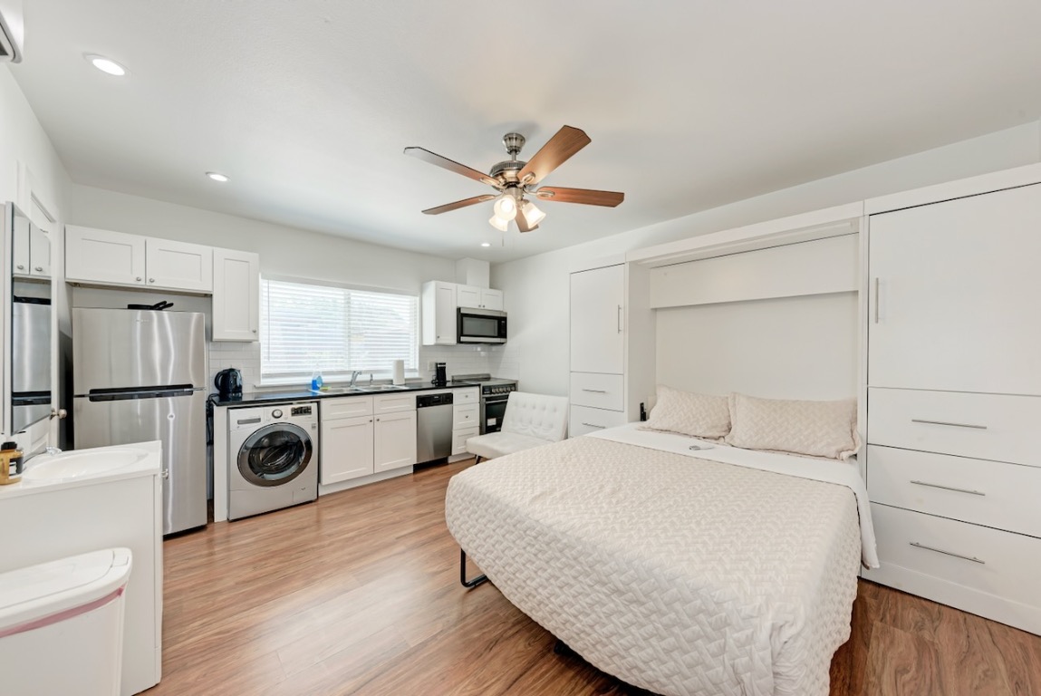 306 E 30th Street 205, Austin, TX, 78705 | 3153834 | Realty Texas LLC