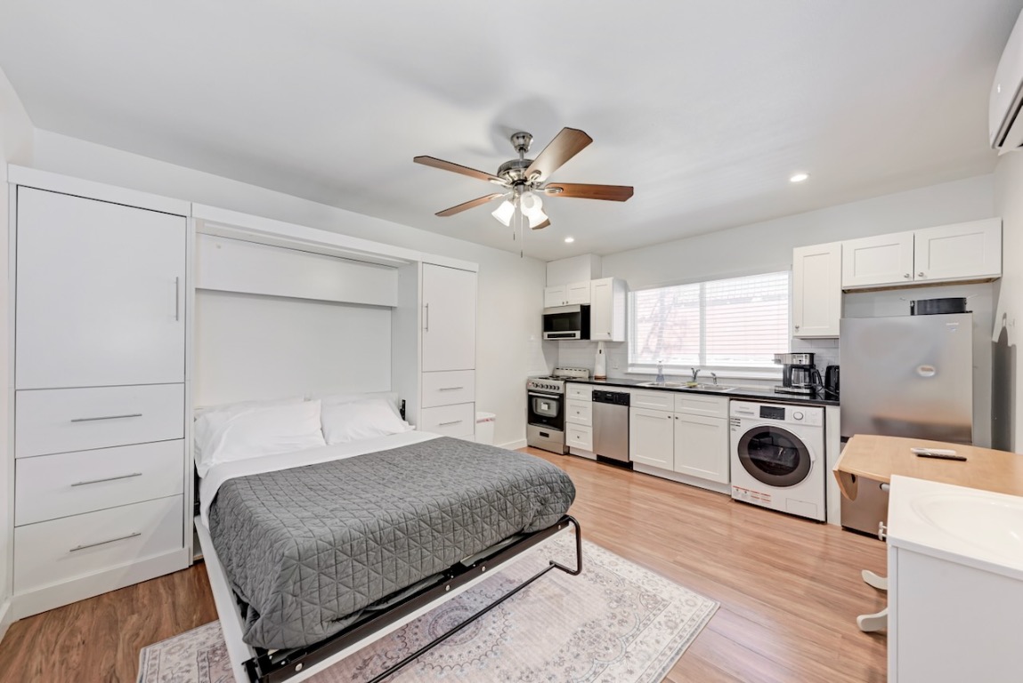 306 E 30th Street 205, Austin, TX, 78705 | 3153834 | Realty Texas LLC