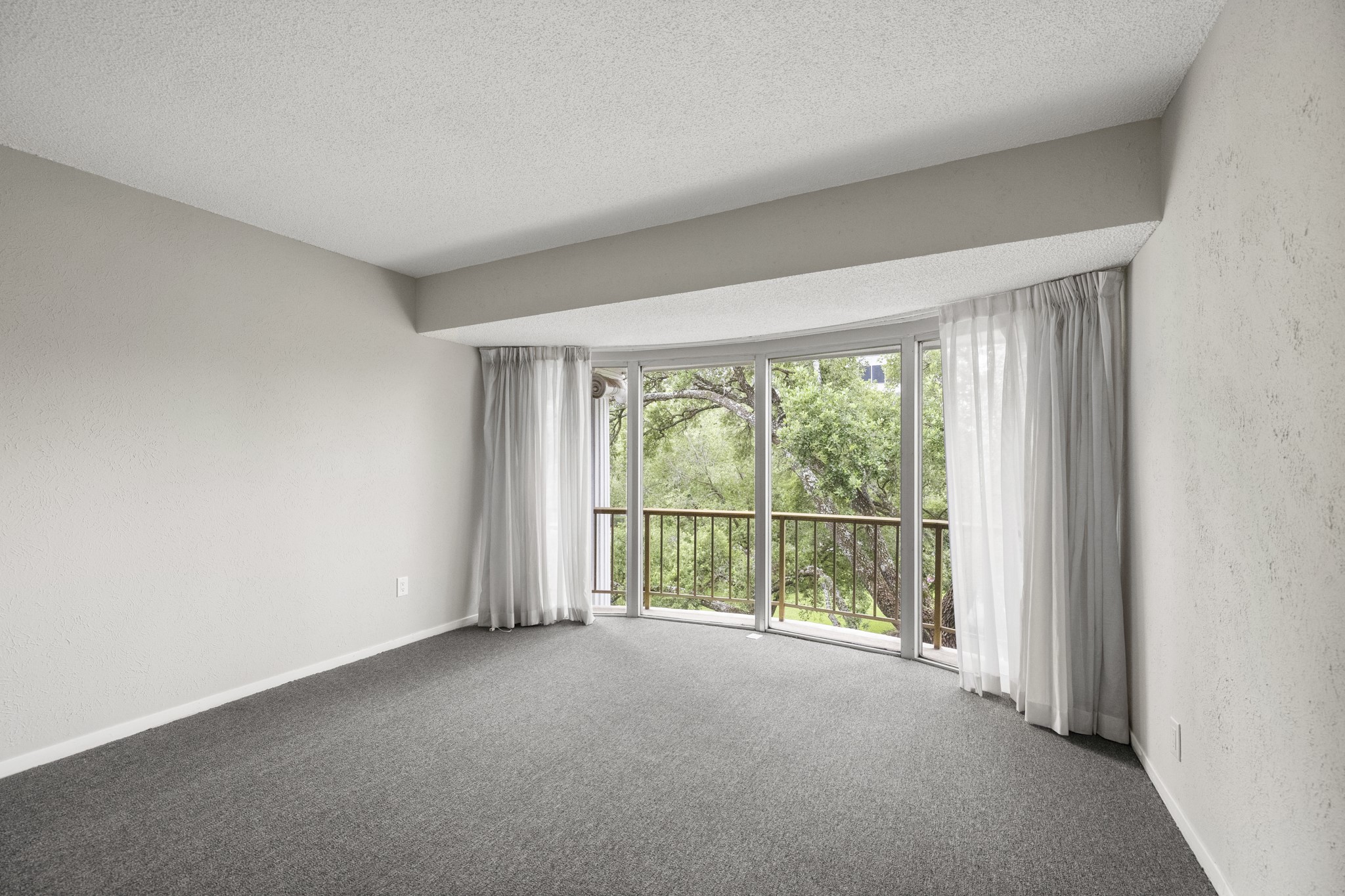 5050 Ambassador Way 302 , Houston, TX, 77056 | 64014591 | Realty Texas LLC