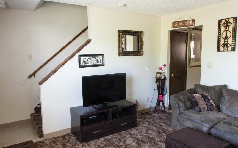 1802 S Oronogo St, Other, MO, 64870 | 41530994 | Realty Texas LLC