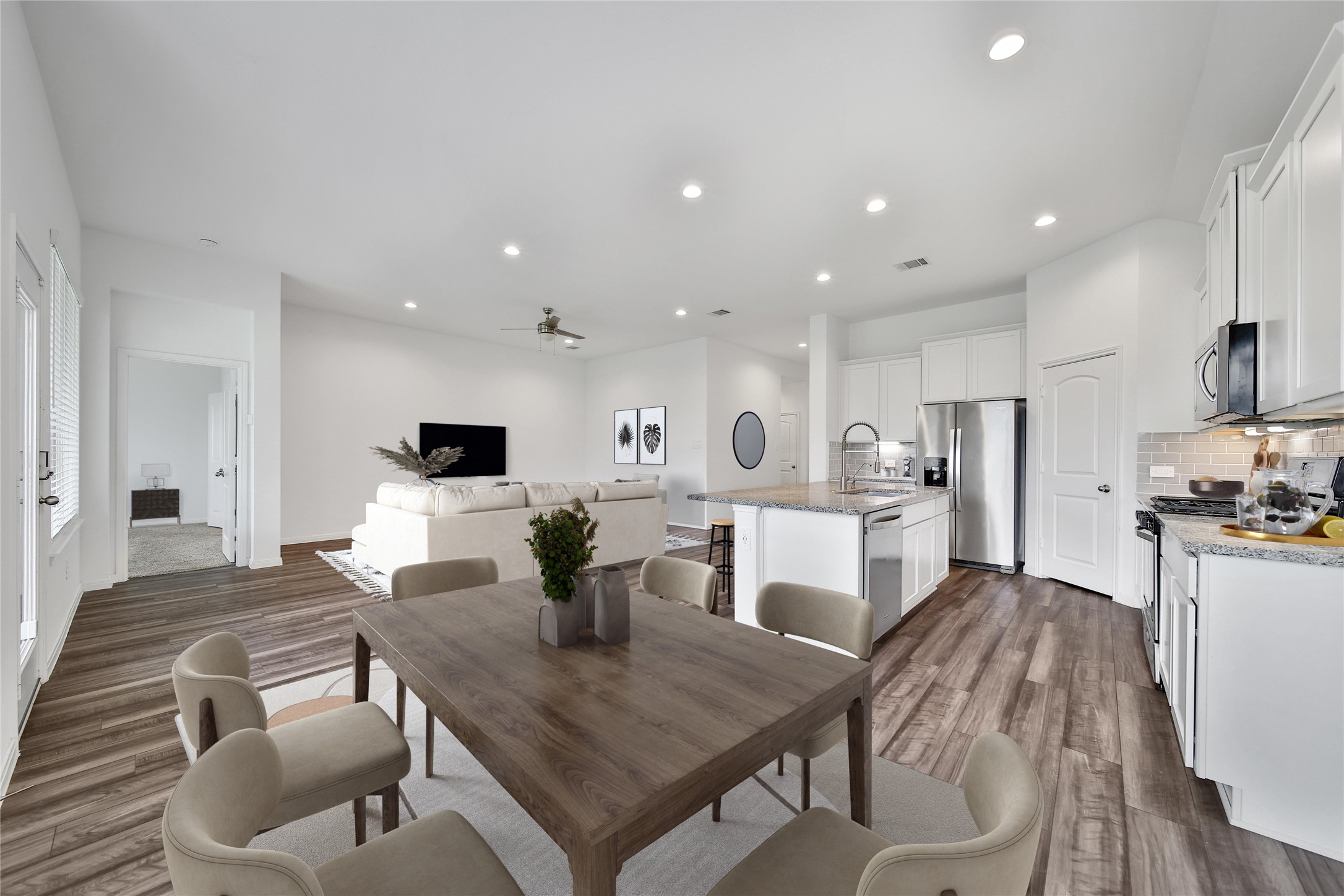 906 Youth Water Road, Montgomery, TX, 77316 | 10661965 | Realty Texas LLC