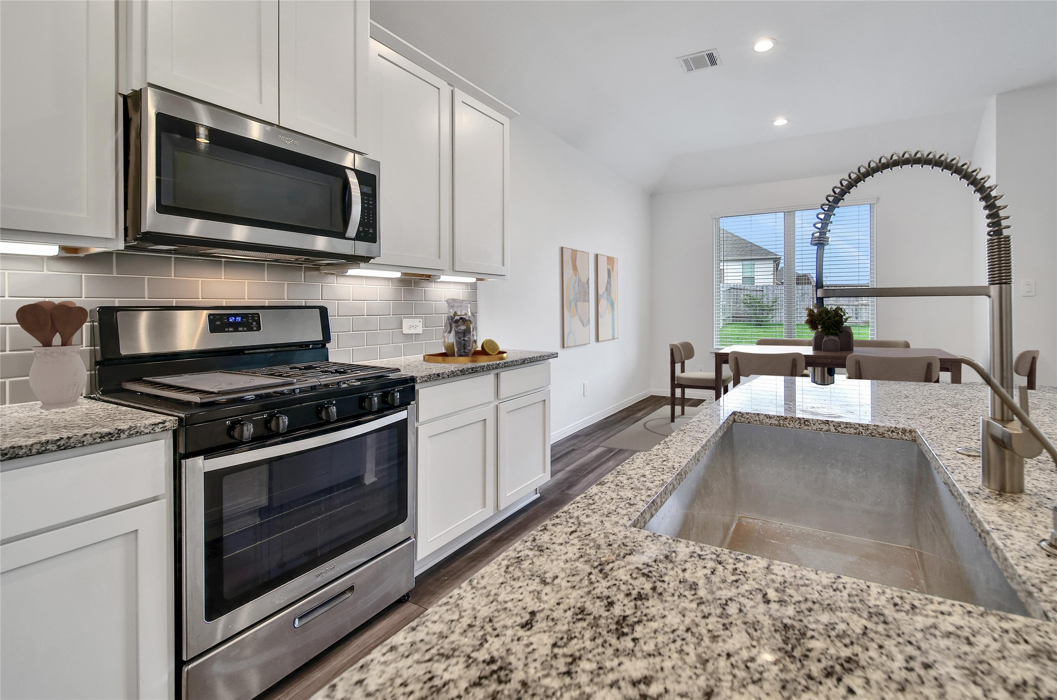 906 Youth Water Road, Montgomery, TX, 77316 | 10661965 | Realty Texas LLC