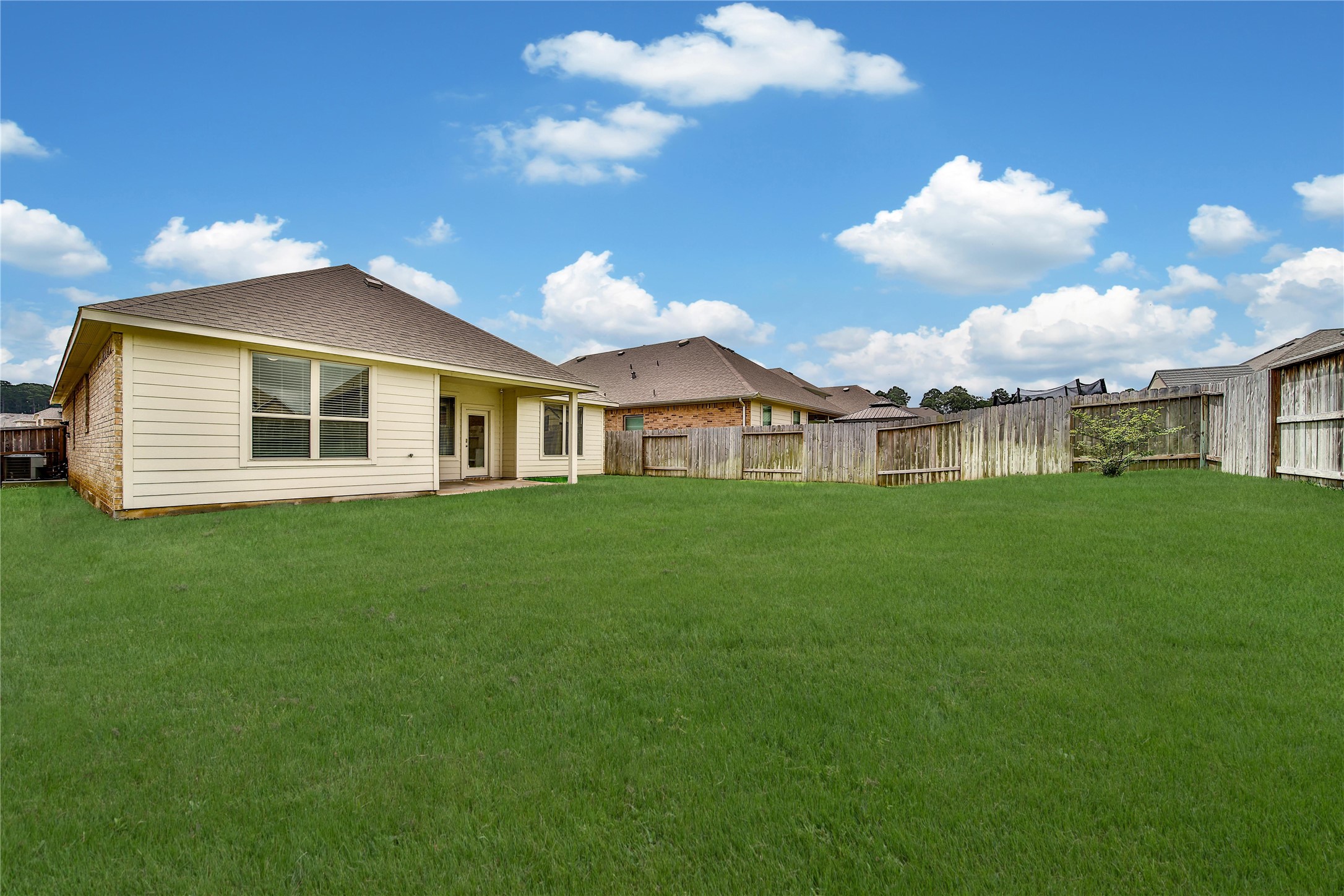 906 Youth Water Road, Montgomery, TX, 77316 | 10661965 | Realty Texas LLC
