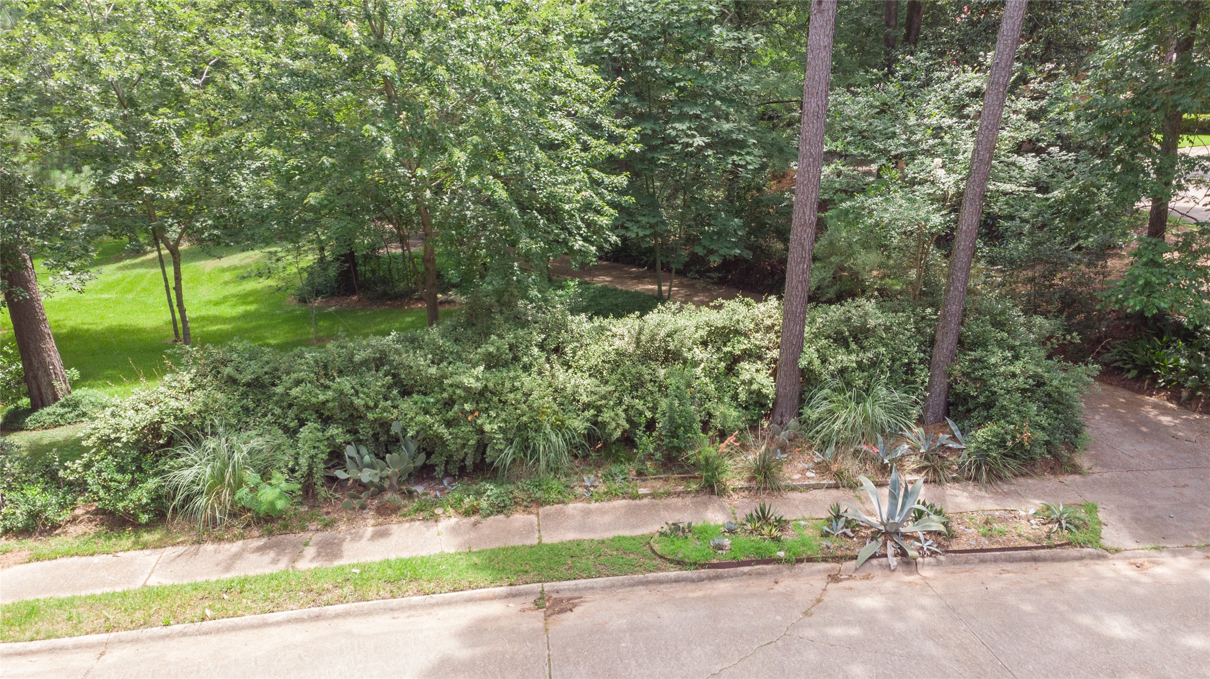 569 Spring Lake Drive, Shreveport, LA, 71106 | 20969047 | Realty Texas LLC