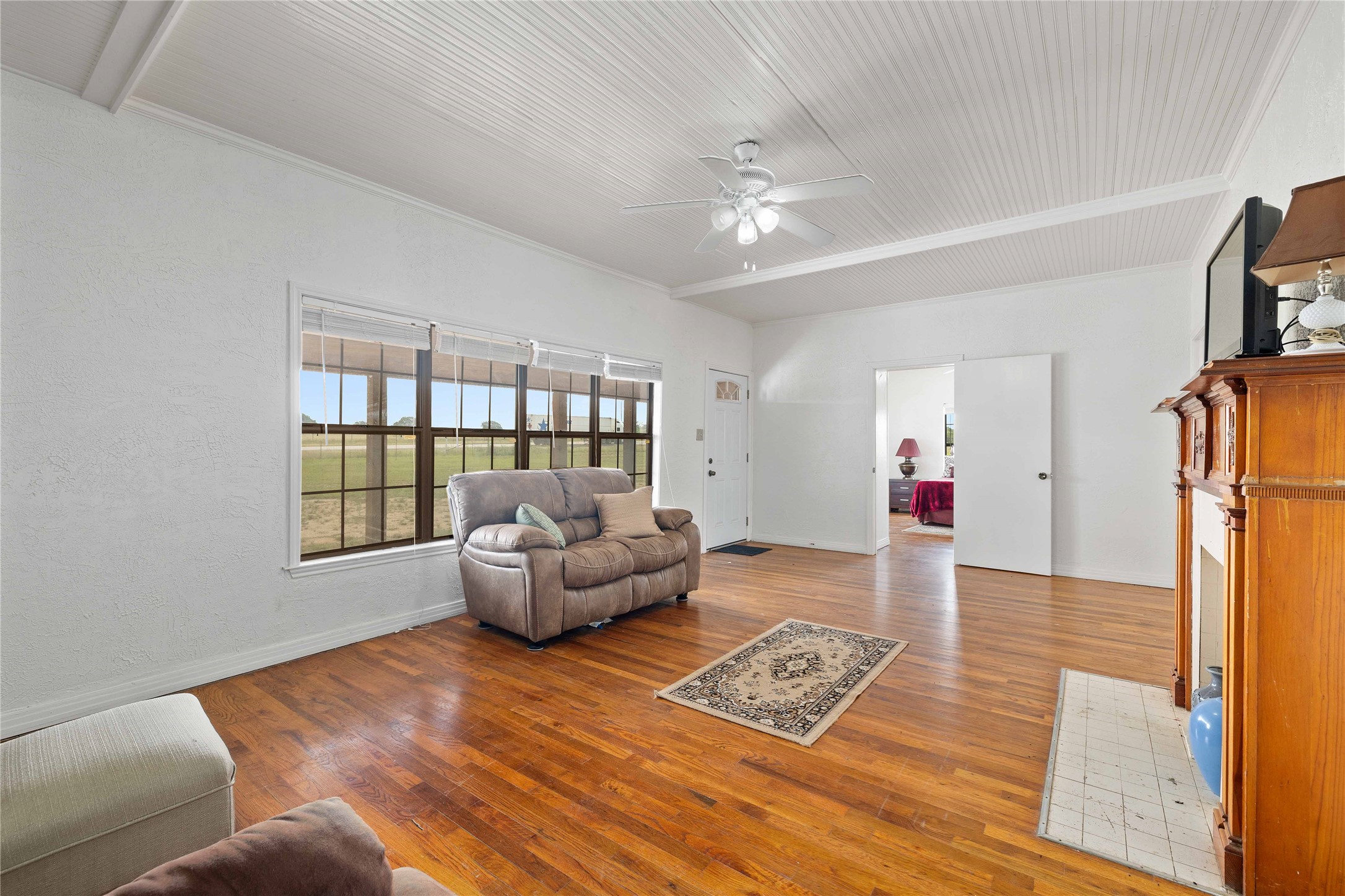 1153 W 84 Highway, Mullin, TX, 76864 | 20971003 | Realty Texas LLC